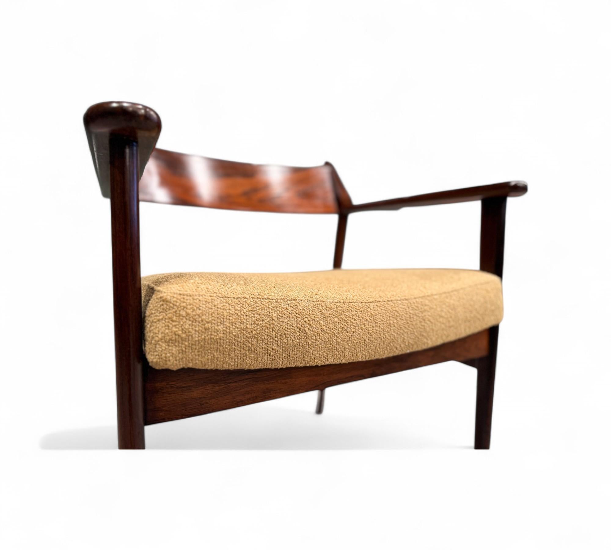 Brazilian Modern Armchairs in Hardwood & Yellow Boucle, Jorge Jabour, Brazil For Sale 4