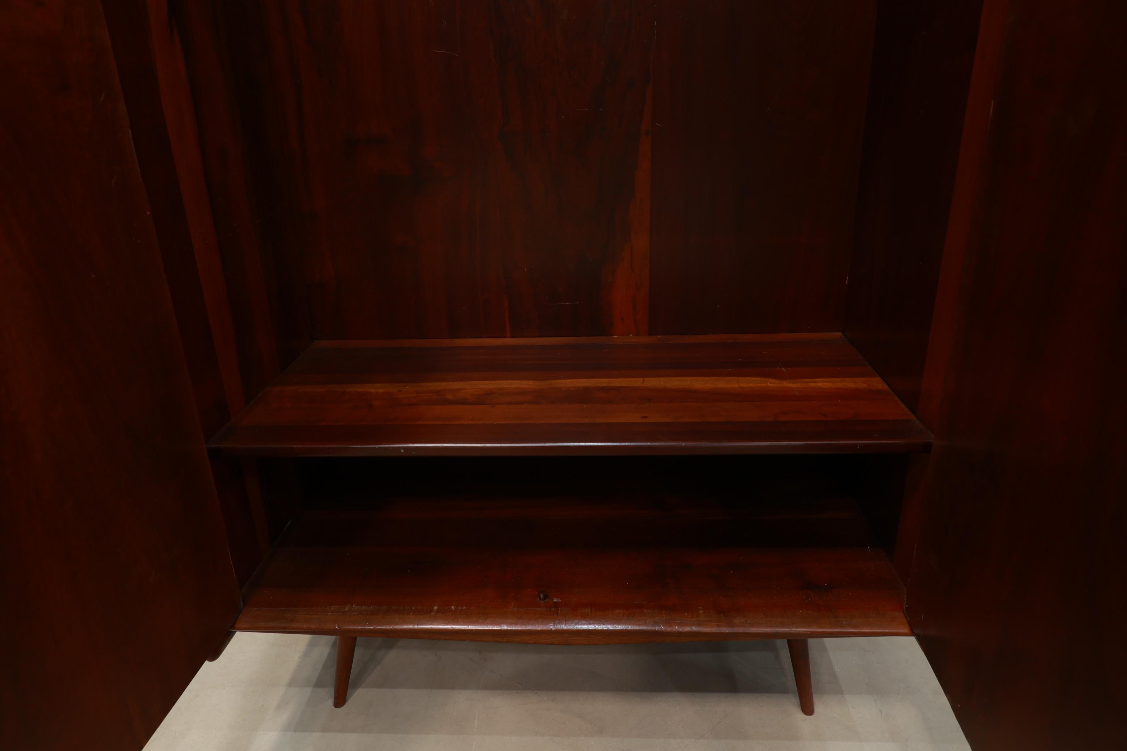 20th Century Brazilian Modern Armoire in Hardwood by Moveis Cimo, 1950s, Brazil For Sale
