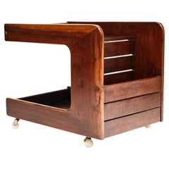 Carrello da bar moderno brasiliano in legno duro e ruote in alabastro di Casa Finland, anni '60