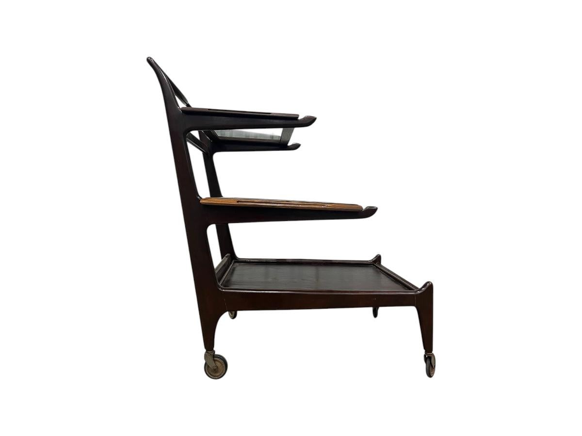 Glass Brazilian Modern Bar Cart in Hardwood by Carlo Hauner & Martin Eisler, 1950s For Sale