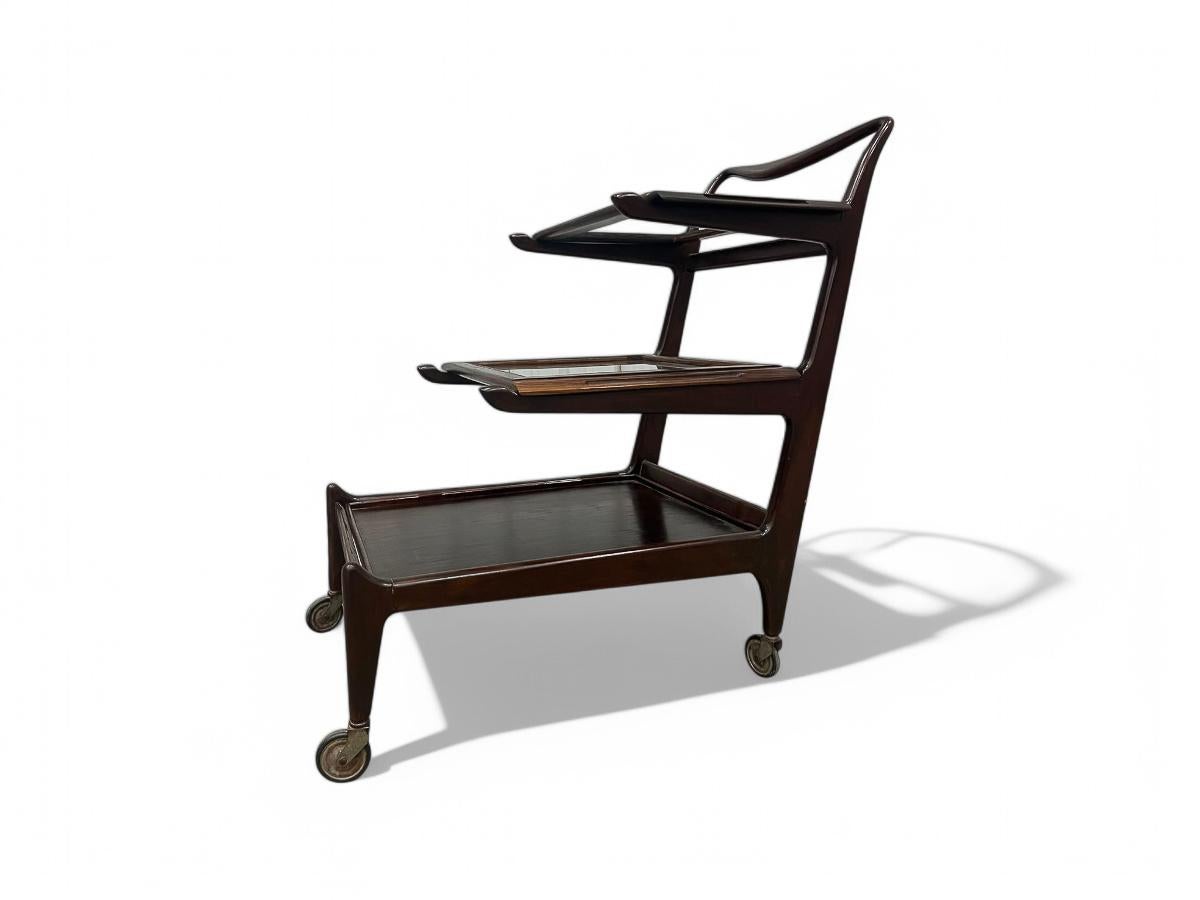 Brazilian Modern Bar Cart in Hardwood by Carlo Hauner & Martin Eisler, 1950s For Sale 3