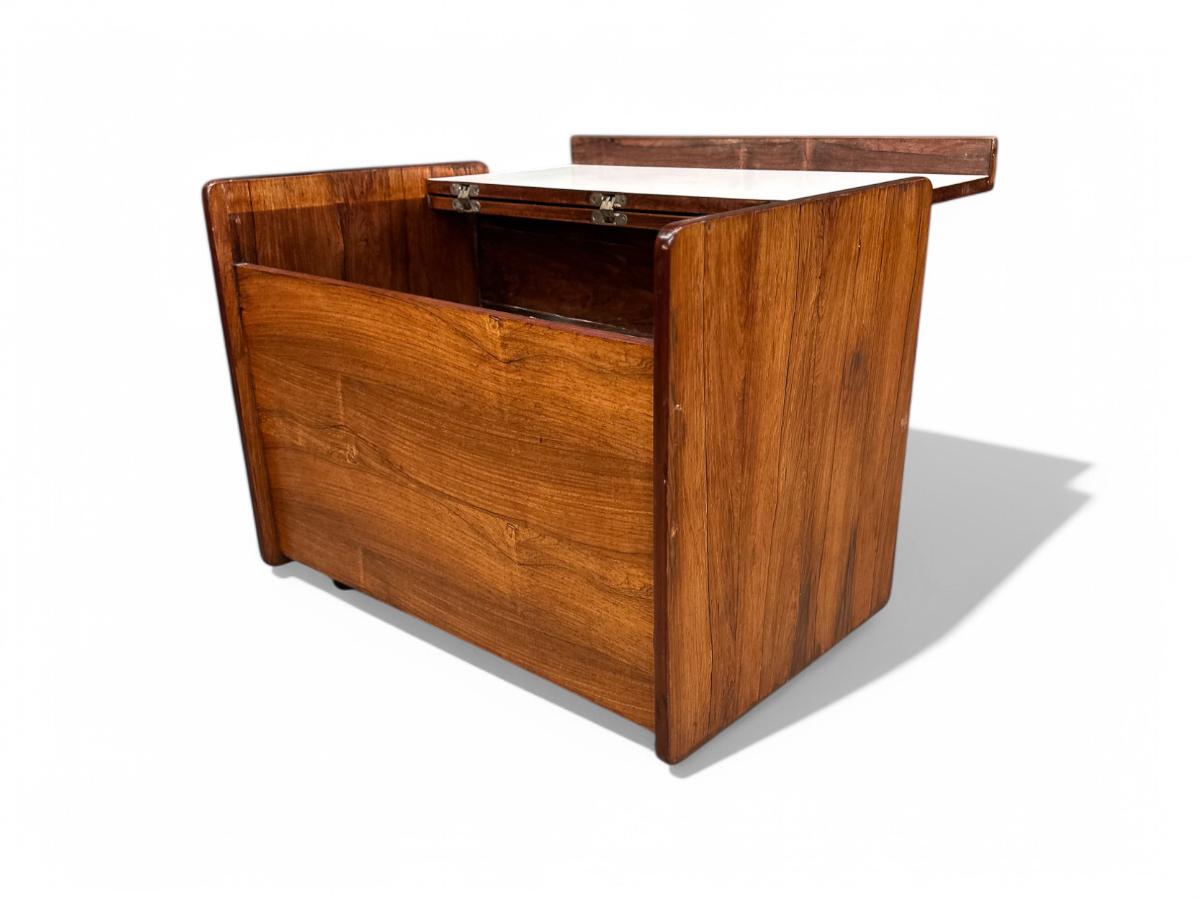 Brazilian Modern Bar Cart in Hardwood by Sergio Rodrigues, 1962, Brazil In Good Condition For Sale In New York, NY
