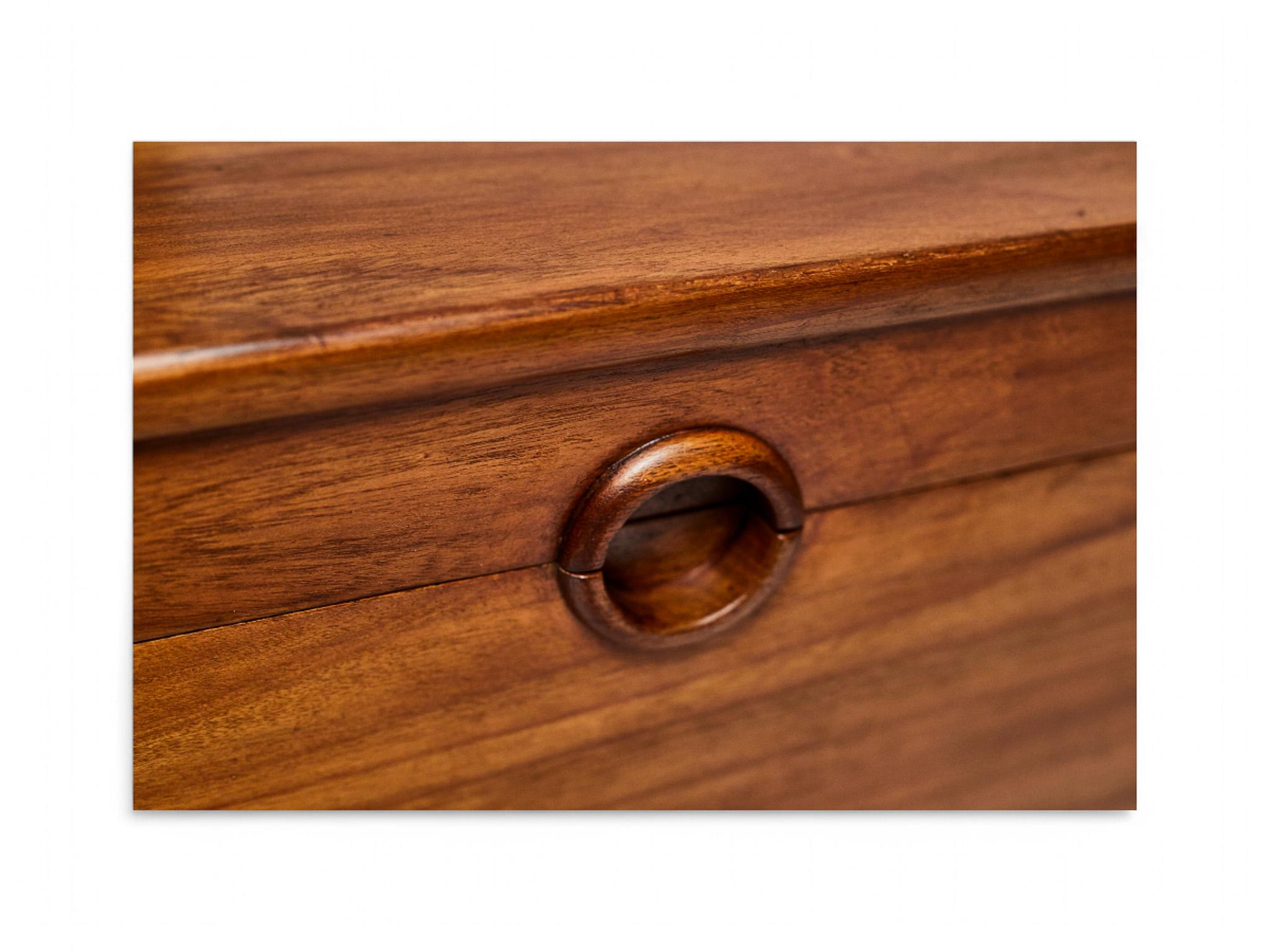 Brazilian Modern Bar Cart in Hardwood by Sergio Rodrigues for Oca, 1962, Brazil For Sale 6
