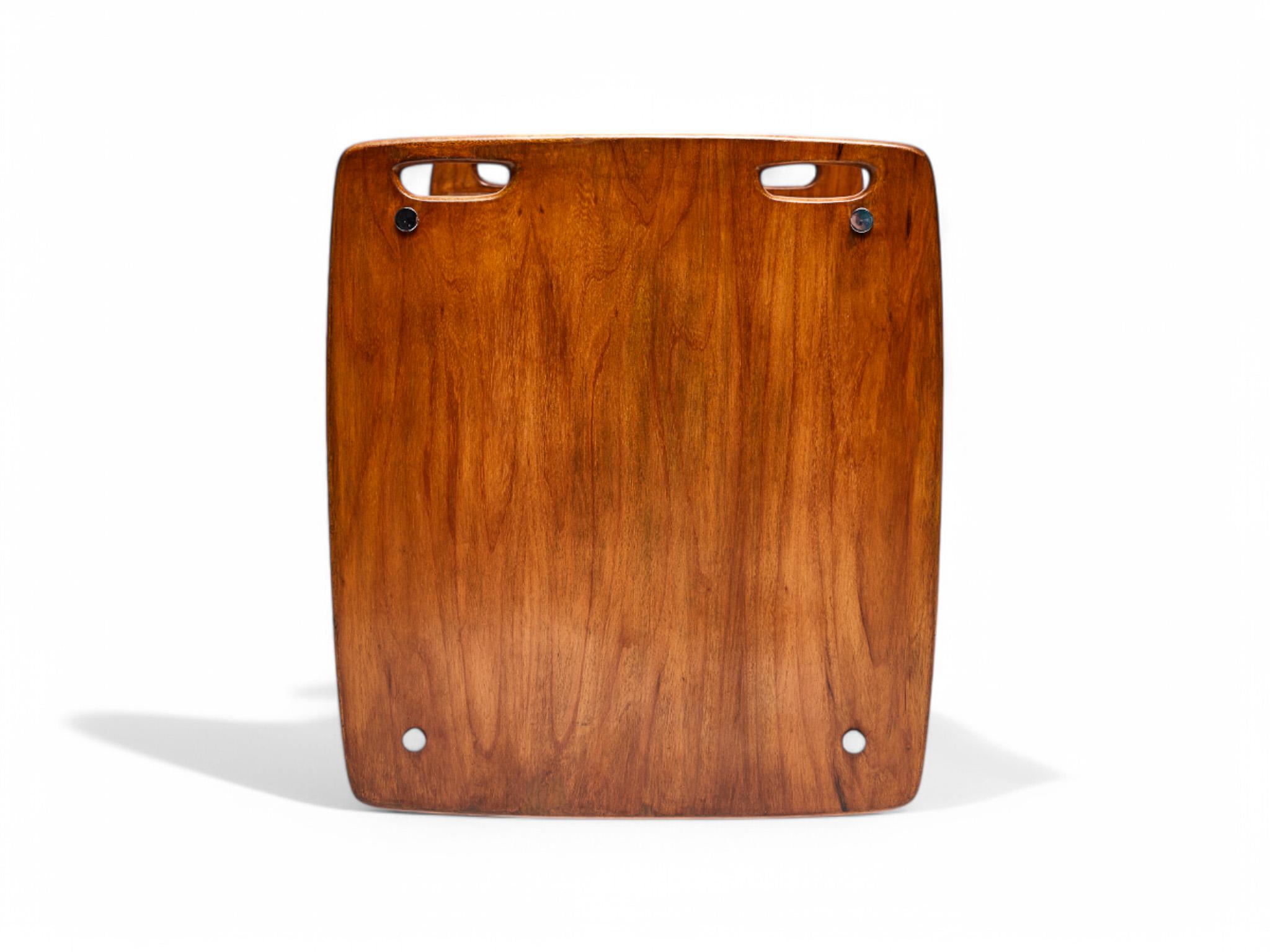Brazilian Modern Bar Cart in Hardwood by Sergio Rodrigues for Oca, 1962, Brazil In Good Condition For Sale In New York, NY