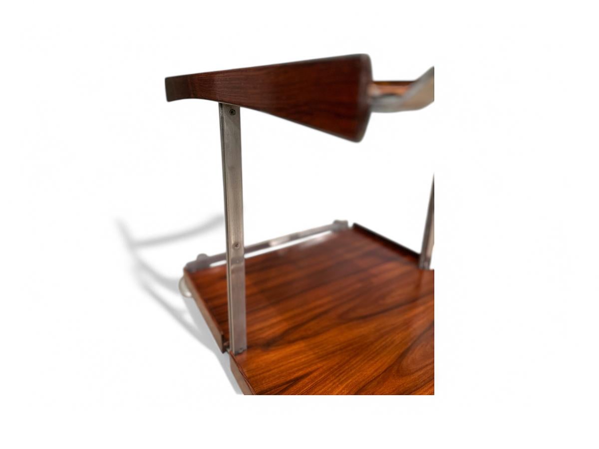 Carro de bar moderno brasileño en madera dura y metal, Forma, años 60 en venta 5