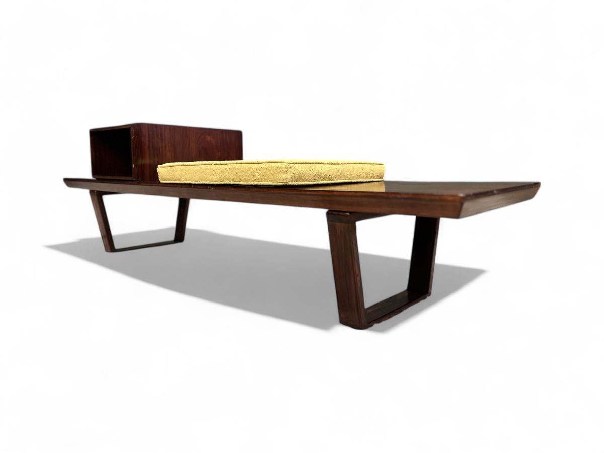 Brazilian Modern Bench in Hardwood, by Carlo Hauner for Forma, Brazil, c. 1950 5