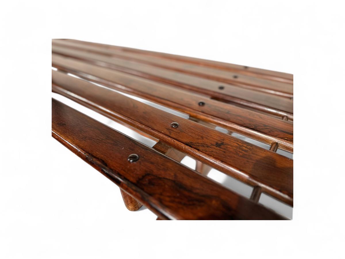 Legno Panchina moderna brasiliana in legno duro di Jorge Jabour Mauad, anni '60 in vendita