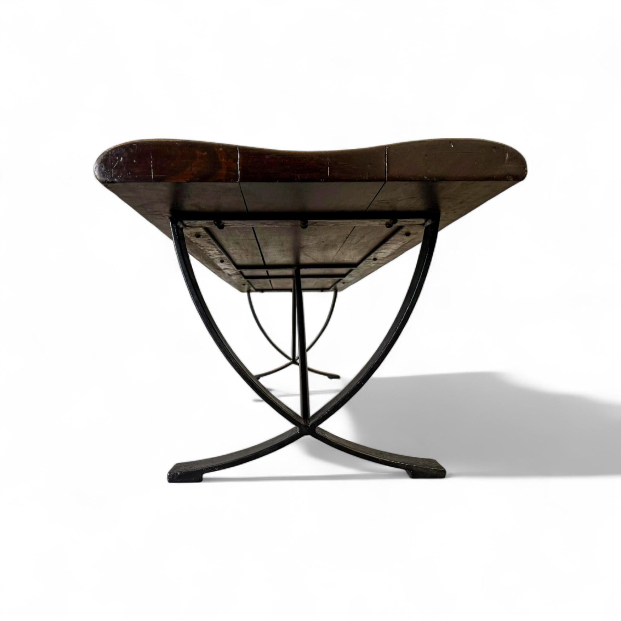 20ième siècle Banc moderne brésilien en bois dur et en fer, Liceu De Artes e Oficios, années 1960 en vente