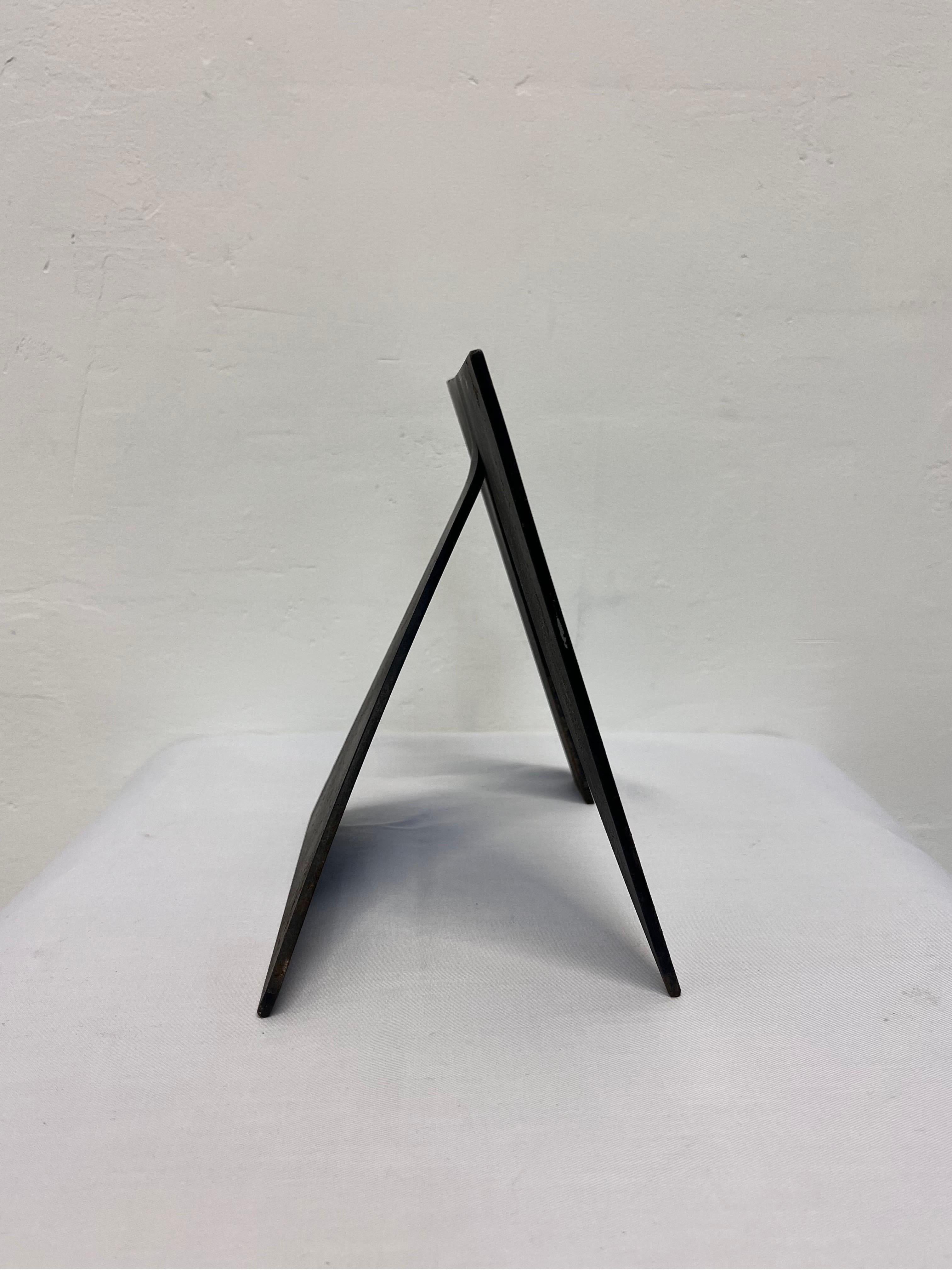 Brésilien Sculpture de table abstraite moderne brésilienne en acier noir, années 1980 en vente