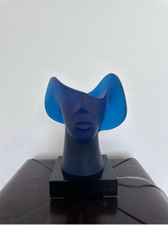 Brazilian Modern Blue Acrylic Double Face Lamp Sculpture, 1980s