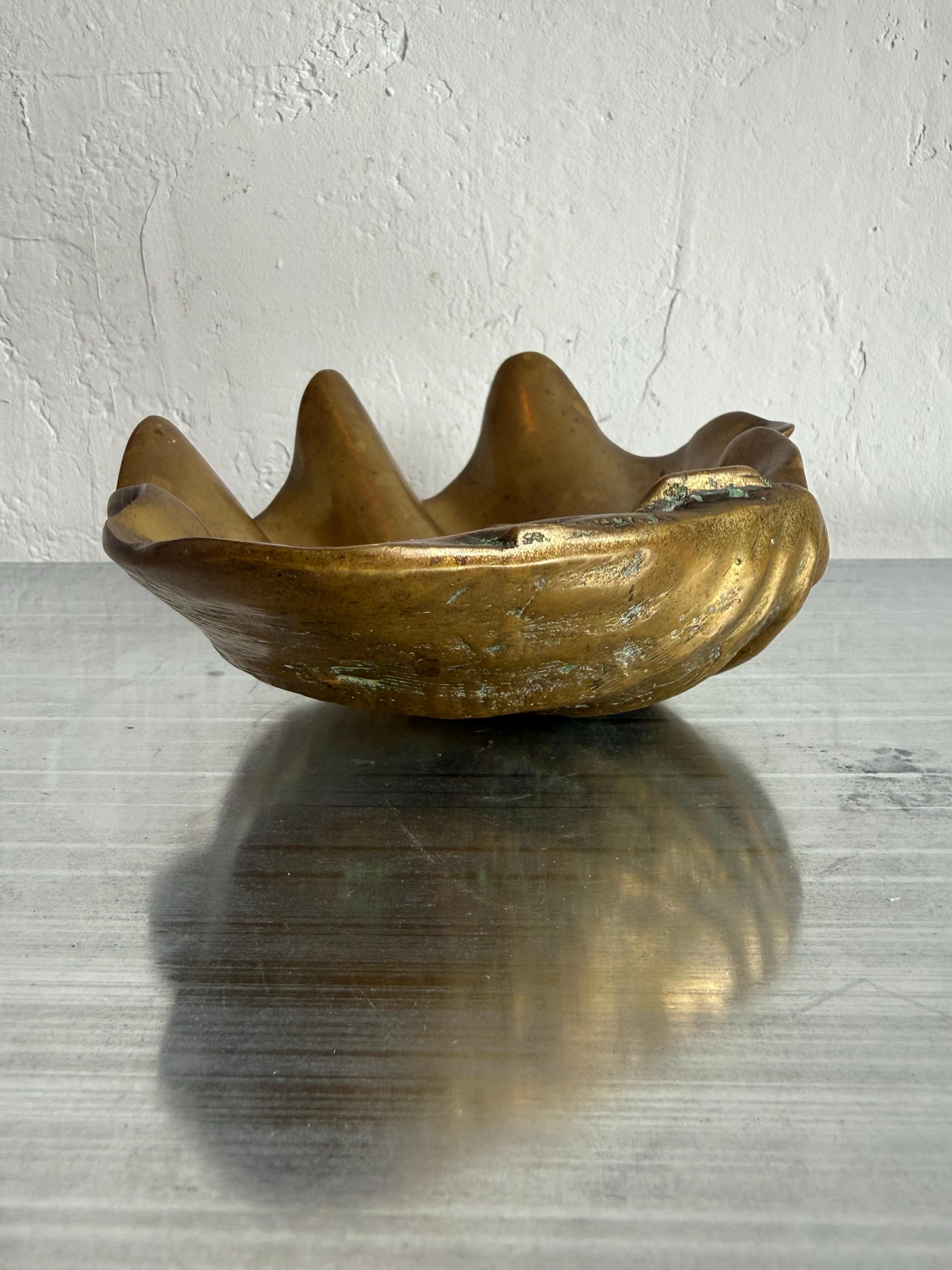 Brazilian Modern Bronze Clam Shell Ashtray or Catchall, 1960s For Sale 6