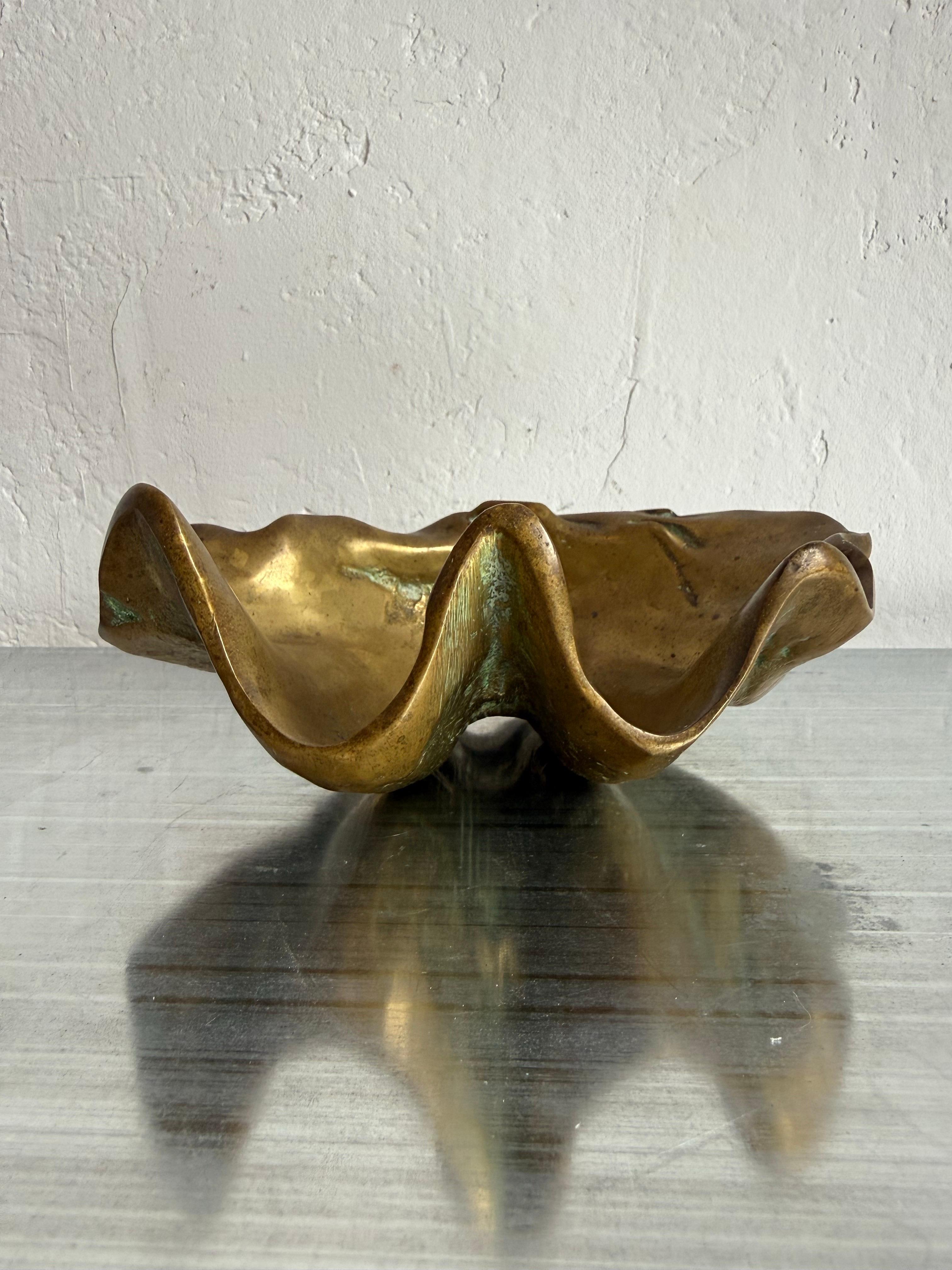 Brazilian Modern Bronze Clam Shell Ashtray or Catchall, 1960s For Sale 7