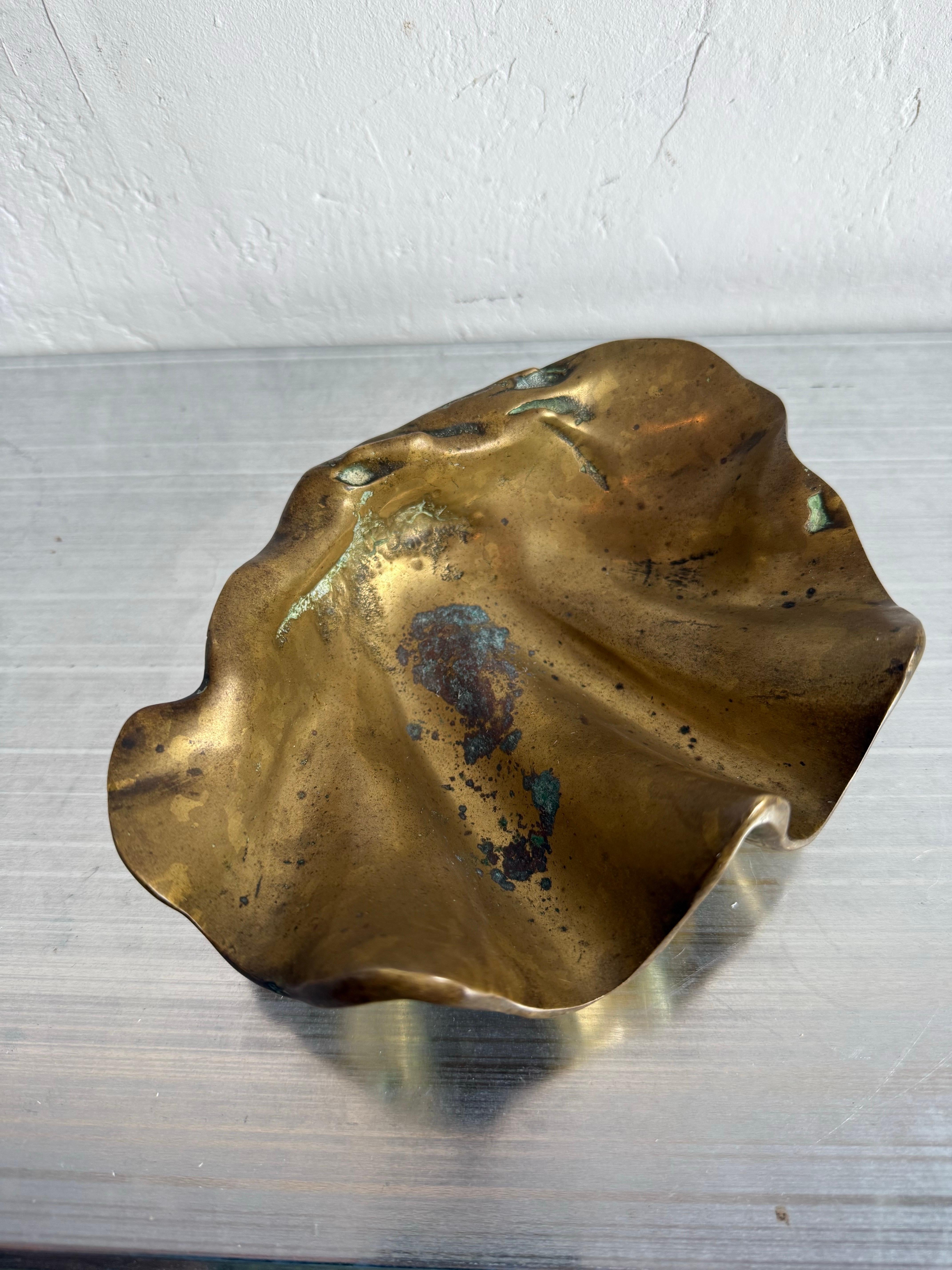 Brazilian Modern Bronze Clam Shell Ashtray or Catchall, 1960s For Sale 8