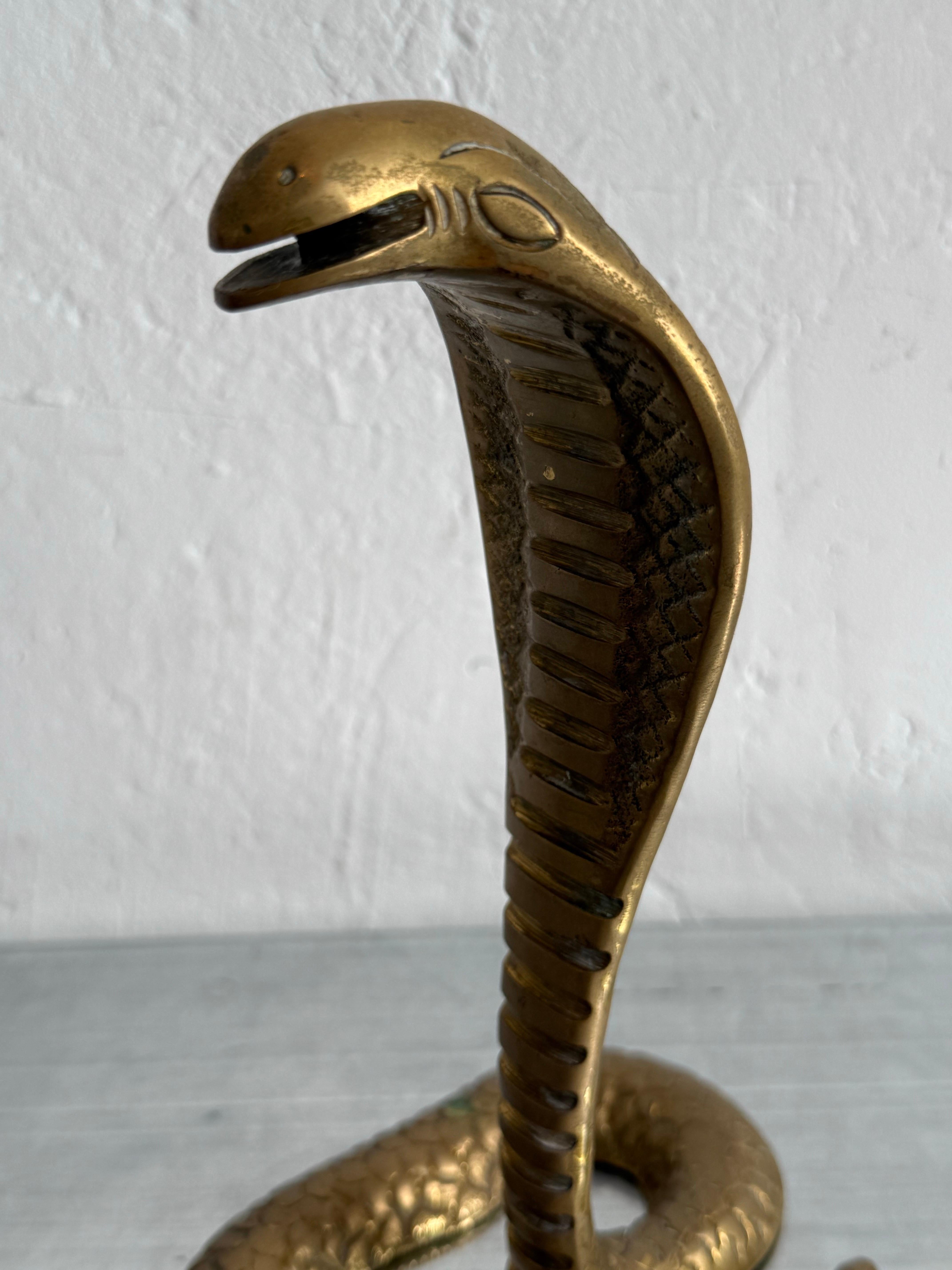 Scultura moderna brasiliana in bronzo a forma di serpente, anni '60 in vendita 2