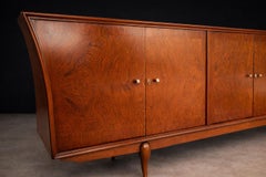 Brazilian Modern Caviuna Wood Credenza by Giuseppe Scapinelli, 1950s