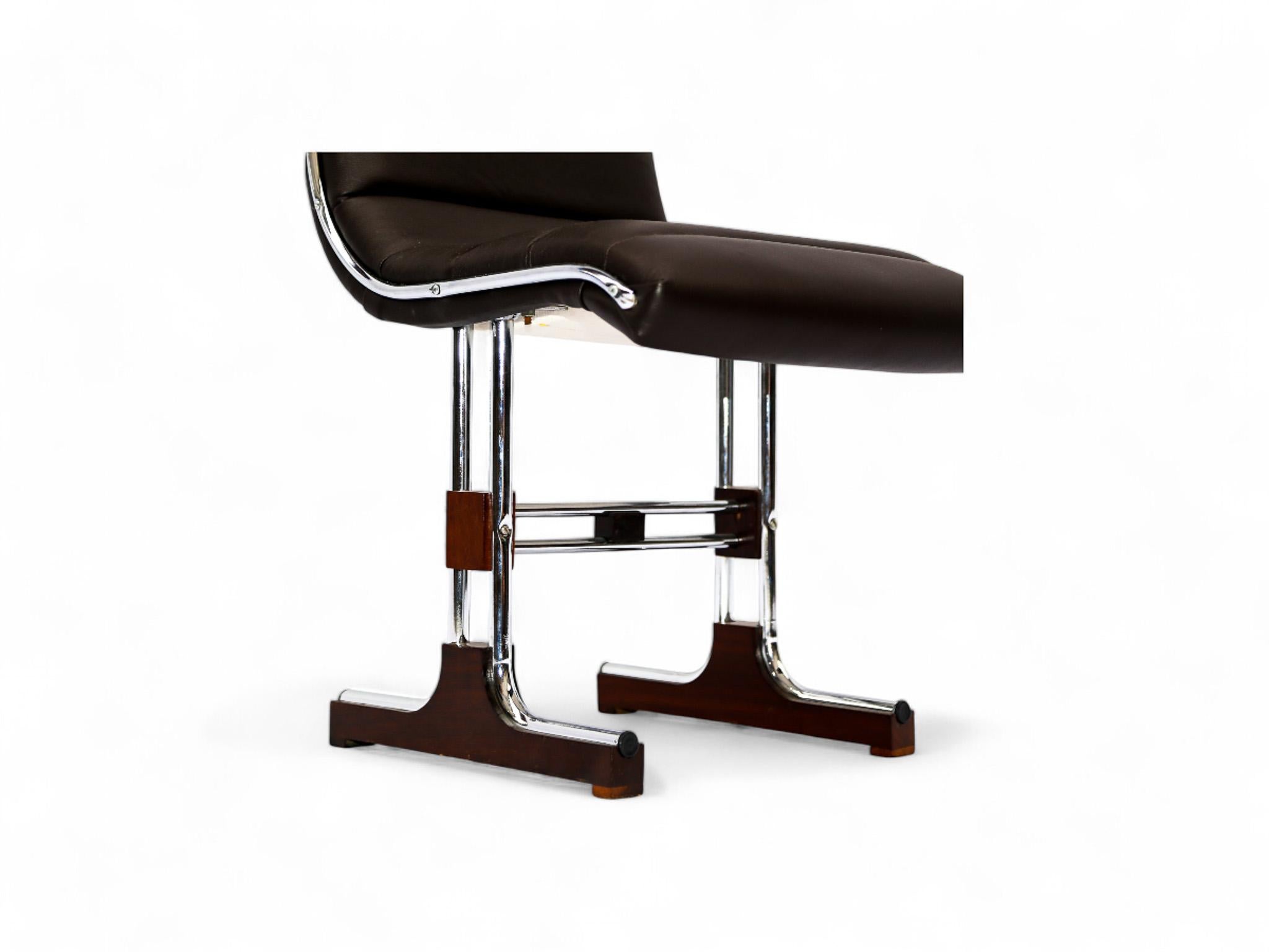Brazilian Modern Chair Set in Leather, Chrome and Hardwood, by Braszenski, 1970s For Sale 5