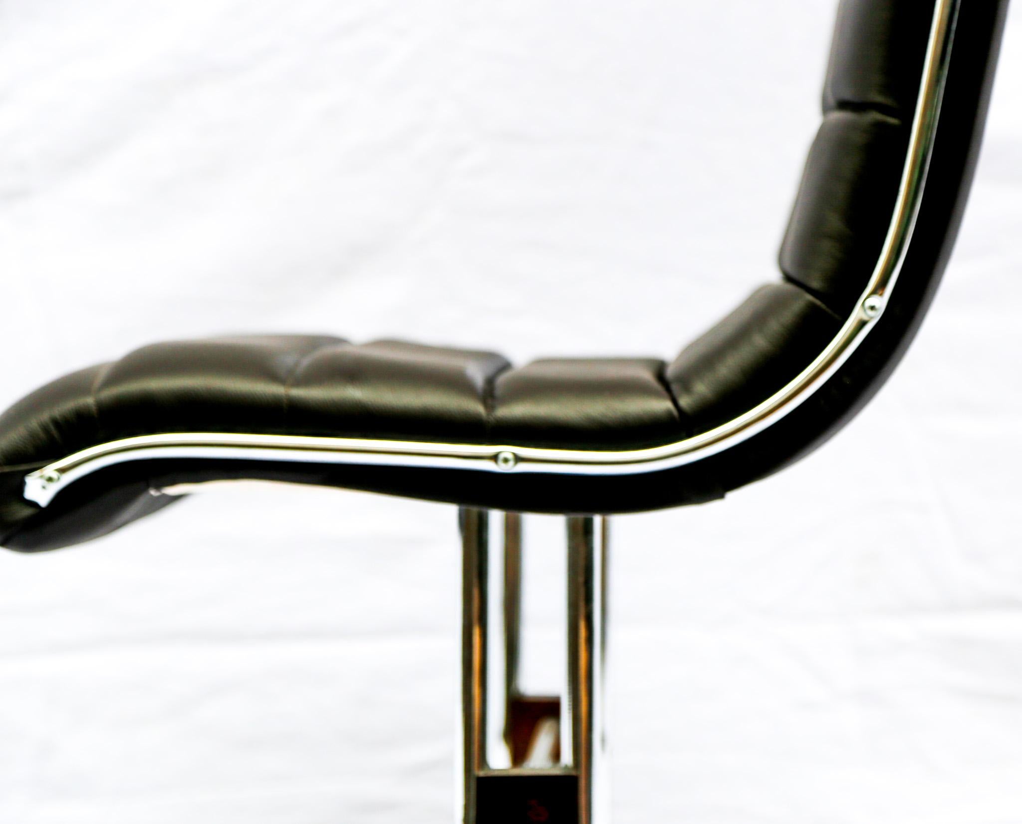 Brazilian Modern Chair Set in Leather, Chrome and Hardwood, by Braszenski, 1970s For Sale 2