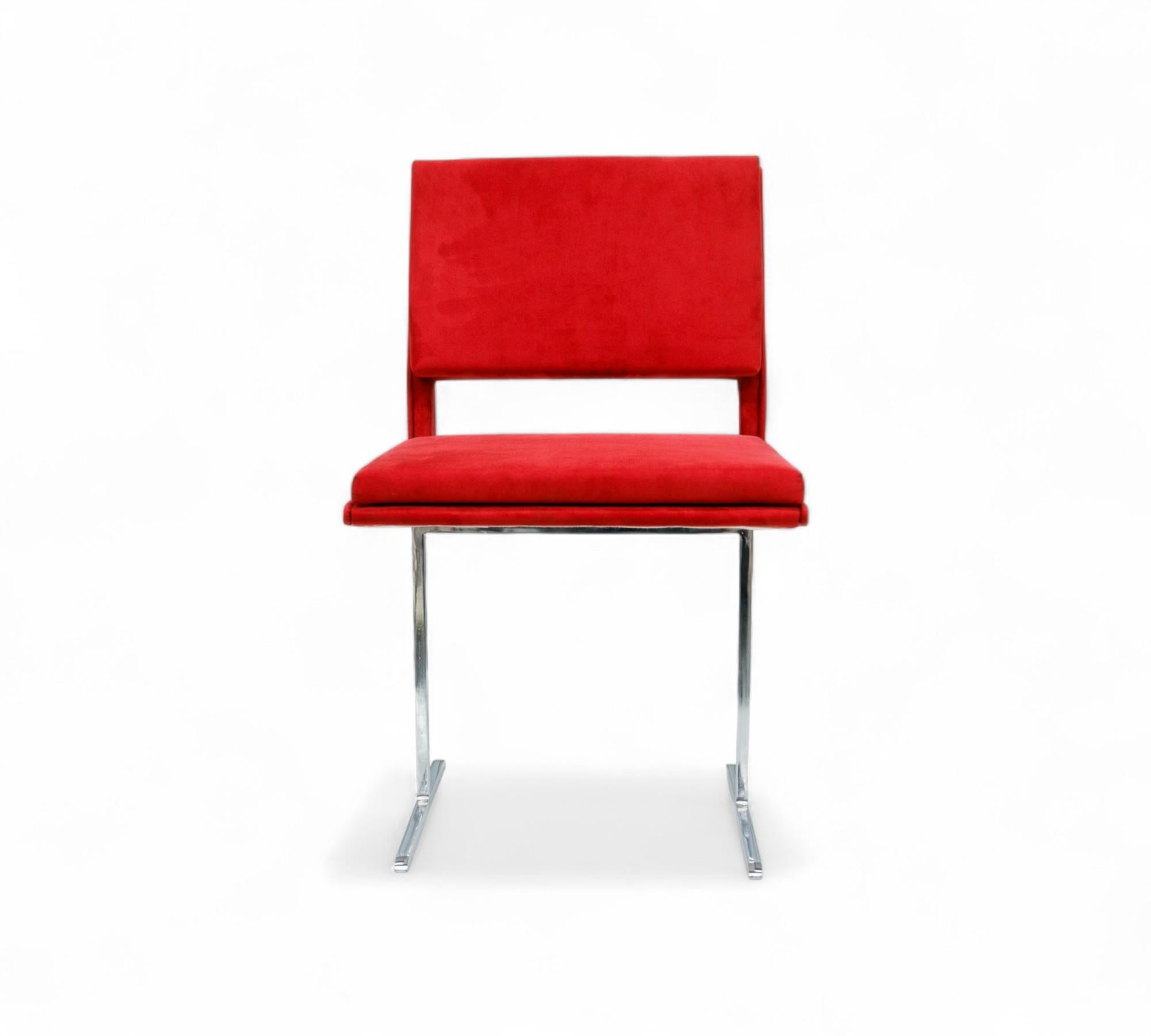 Sedie moderne brasiliane in cromo e camoscio rosso, Jorge Zalszupin, 1965 Brasile In condizioni buone in vendita a New York, NY