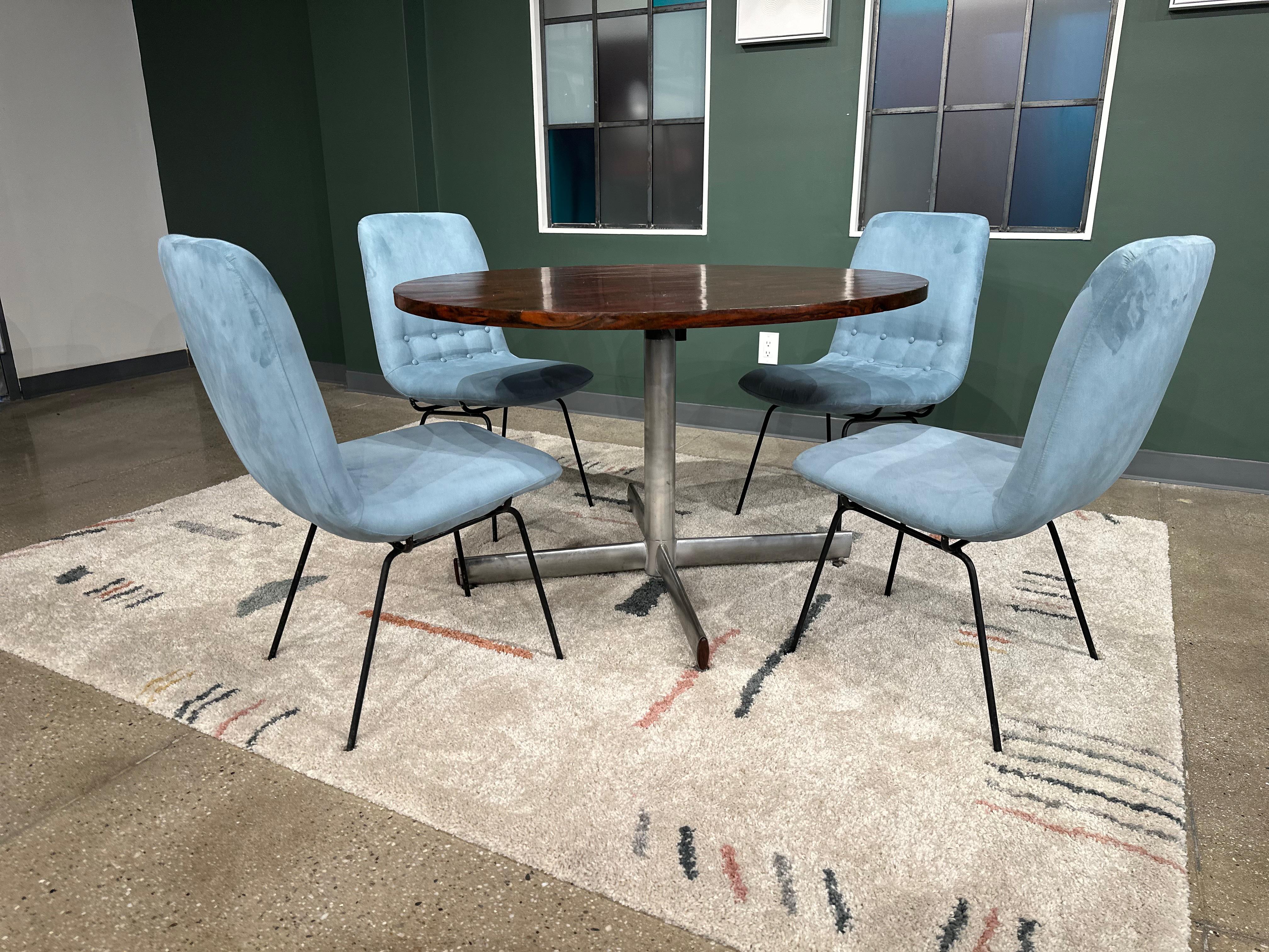Iron Brazilian Modern Chairs in Metal & Suede, Carlo Hauner, 1950s, Brazil For Sale