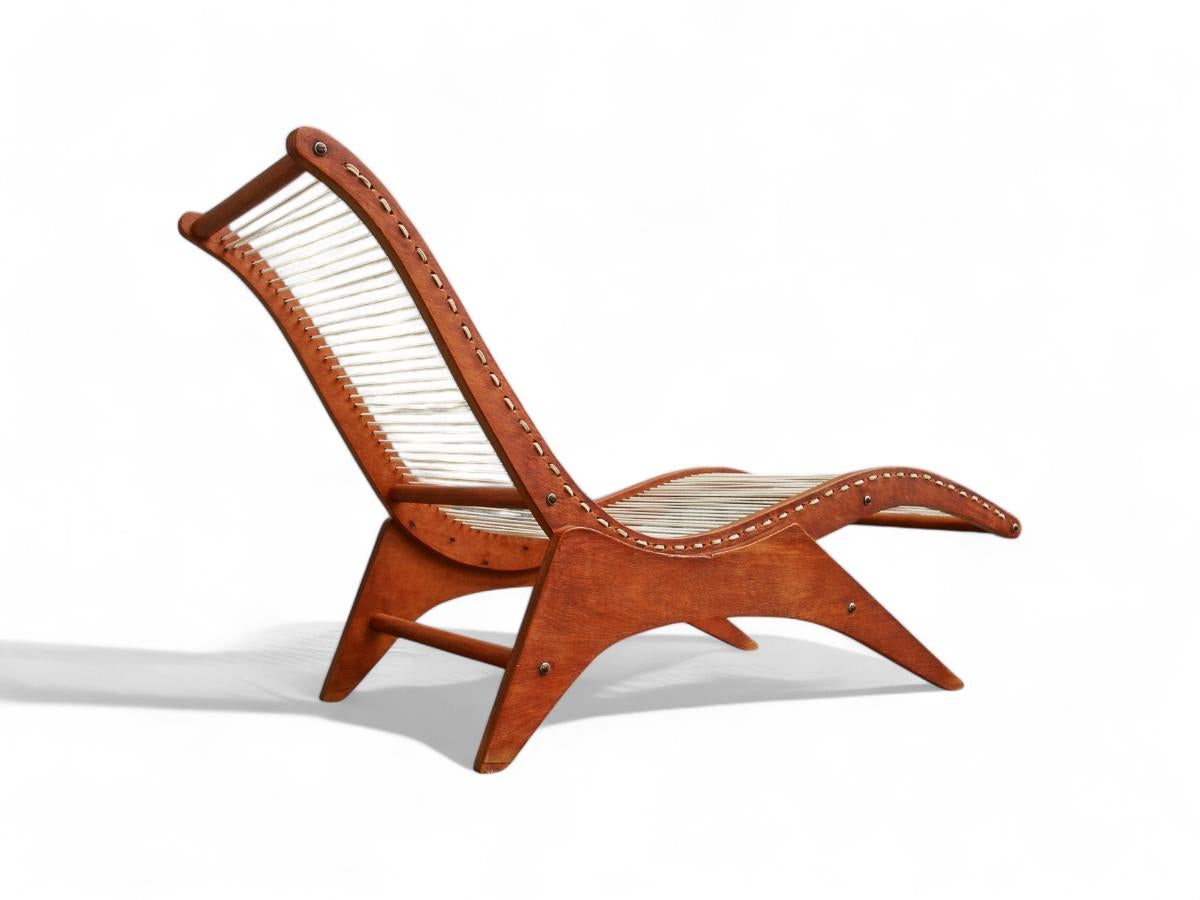 Chaise Lounge moderna brasiliana di Jose Zanine Caldas, 1950, Brasile in vendita 5