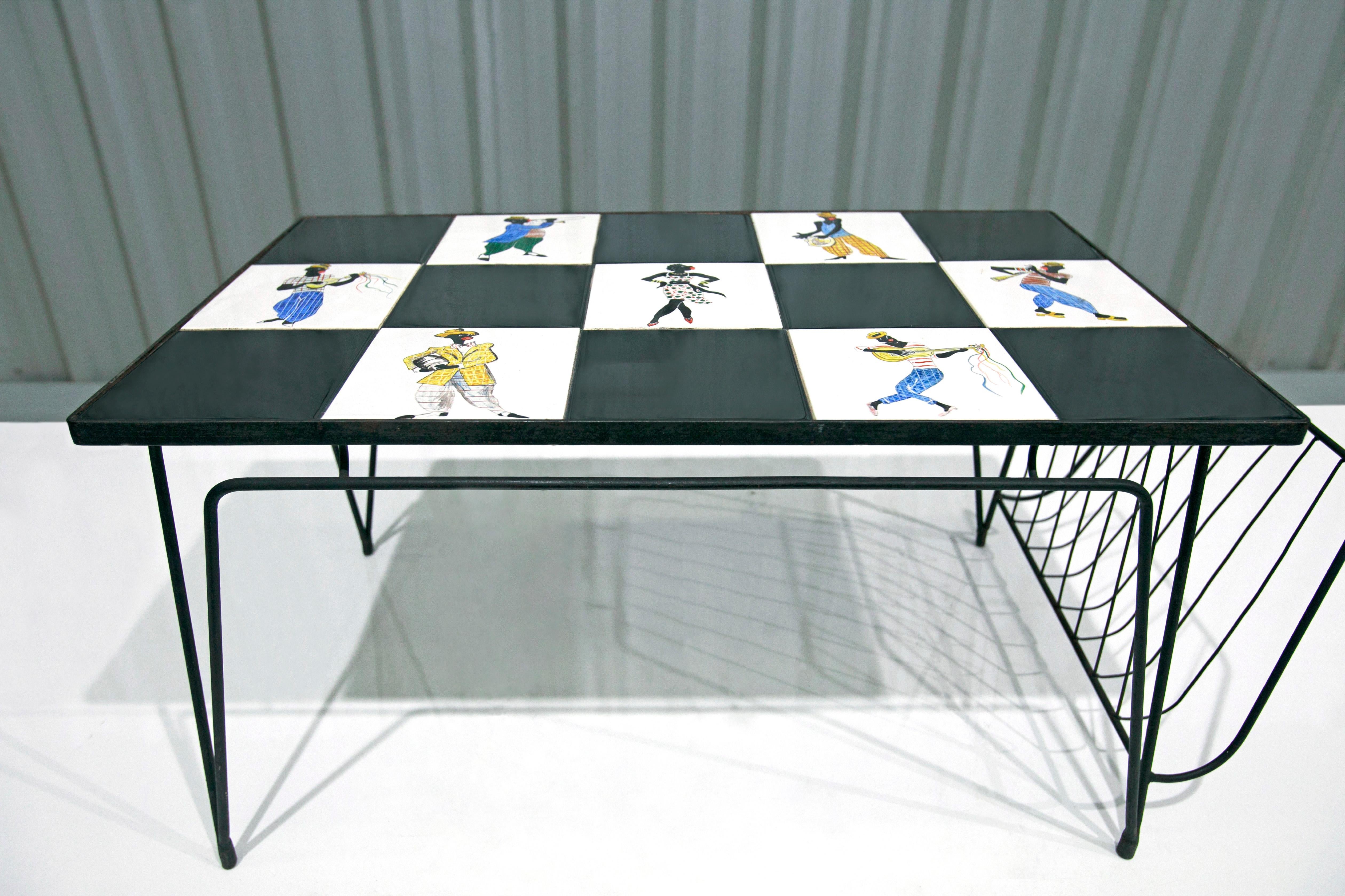 Available in NYC today with domestic free shipping included, this Brazilian Modern Checkered Coffee Table in Metal & Tile with Illustration made in the 50's is gorgeous!

This coffee table is made with black metal and features thin legs and a