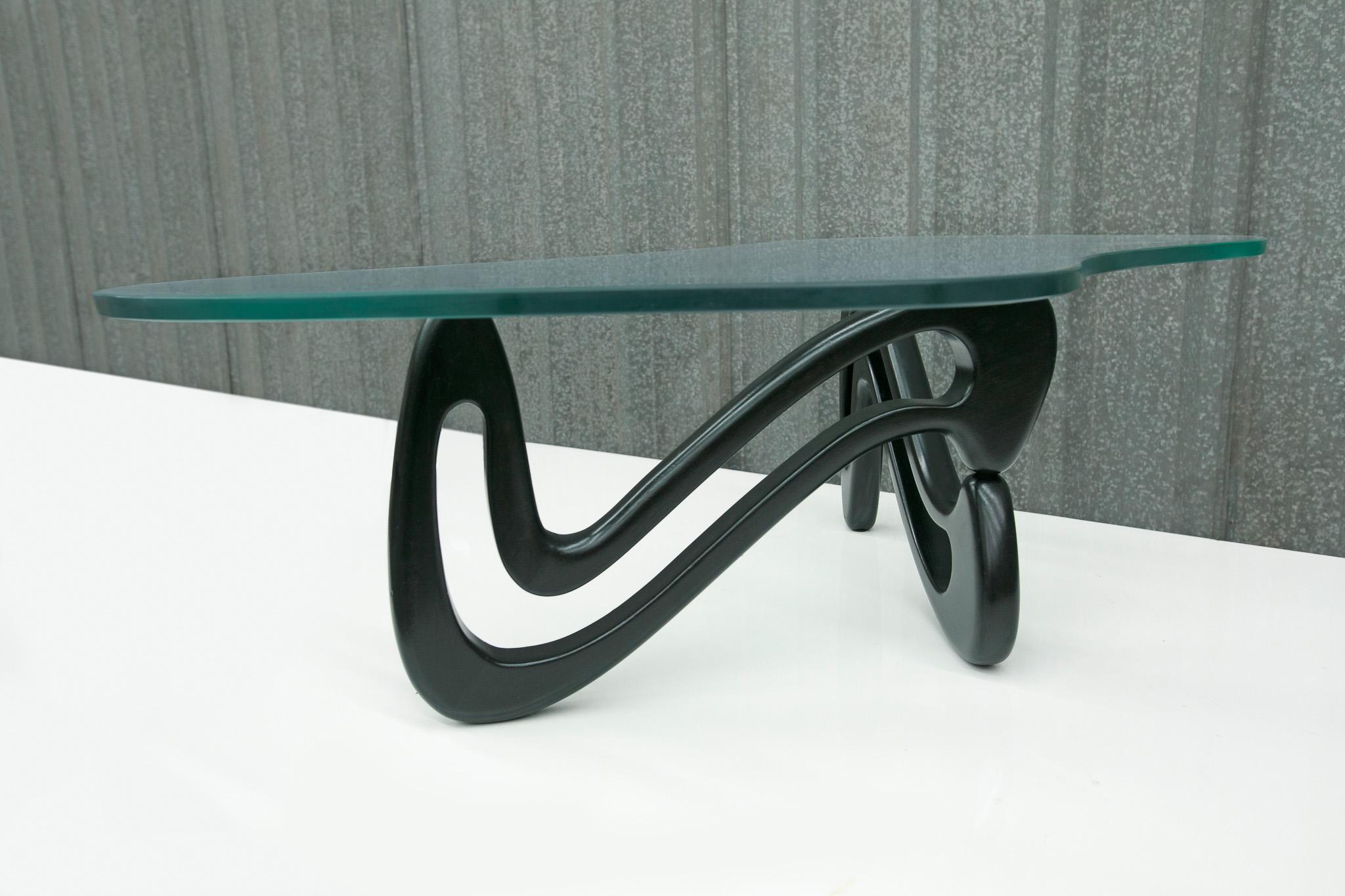 20th Century Brazilian Modern Coffee Table Acqua in Ebony Wood & Glass by G.Scapinelli, 1950s For Sale