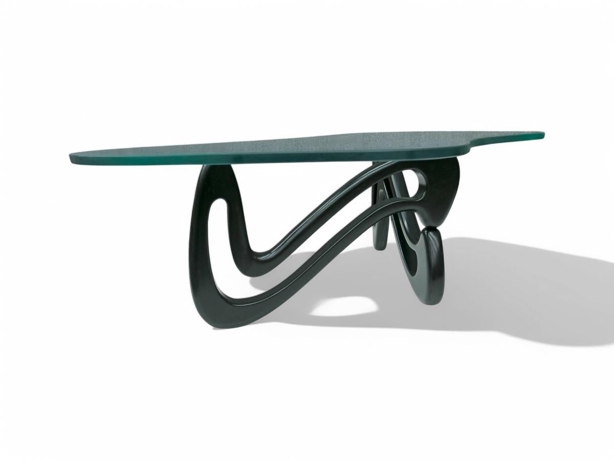 Ébénisé Table basse moderne brésilienne Acqua en bois et verre, Giuseppe Scapinelli, 1955 en vente
