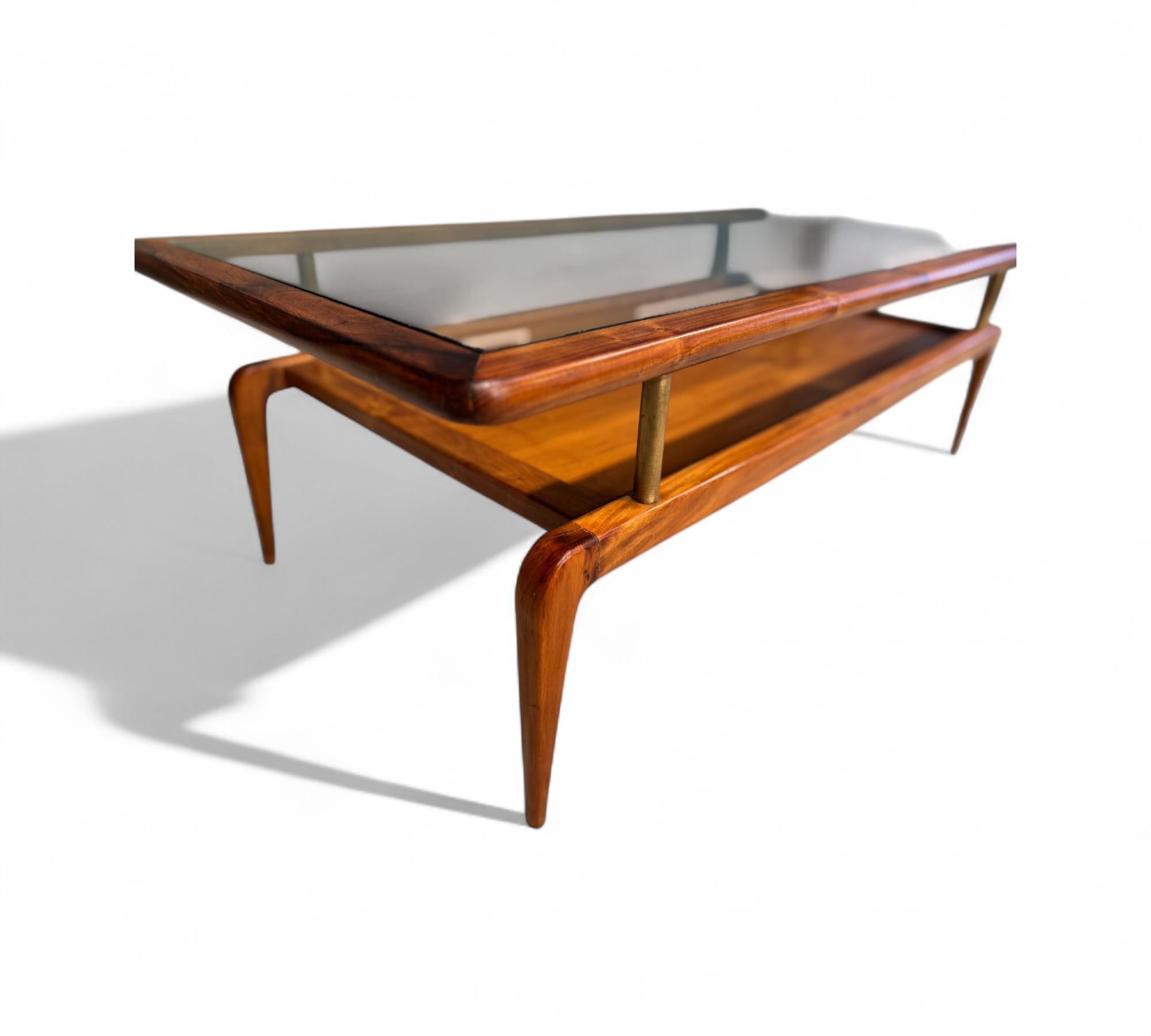 Mesa de centro moderna brasileña en caviuna y cristal, Giuseppe Scapinelli, c. 1950 en venta 3