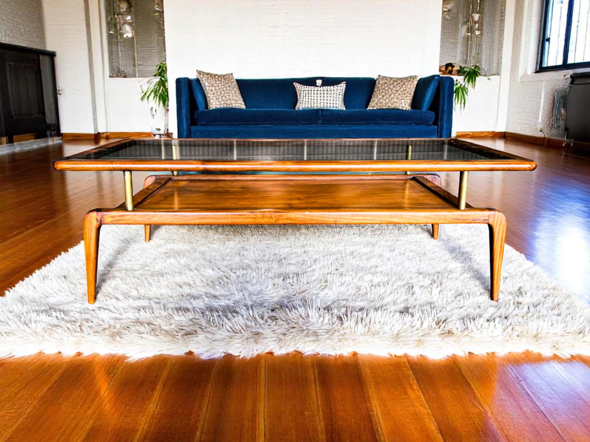 Table basse moderne brésilienne en Caviuna et verre, Giuseppe Scapinelli, c.1950s en vente 7