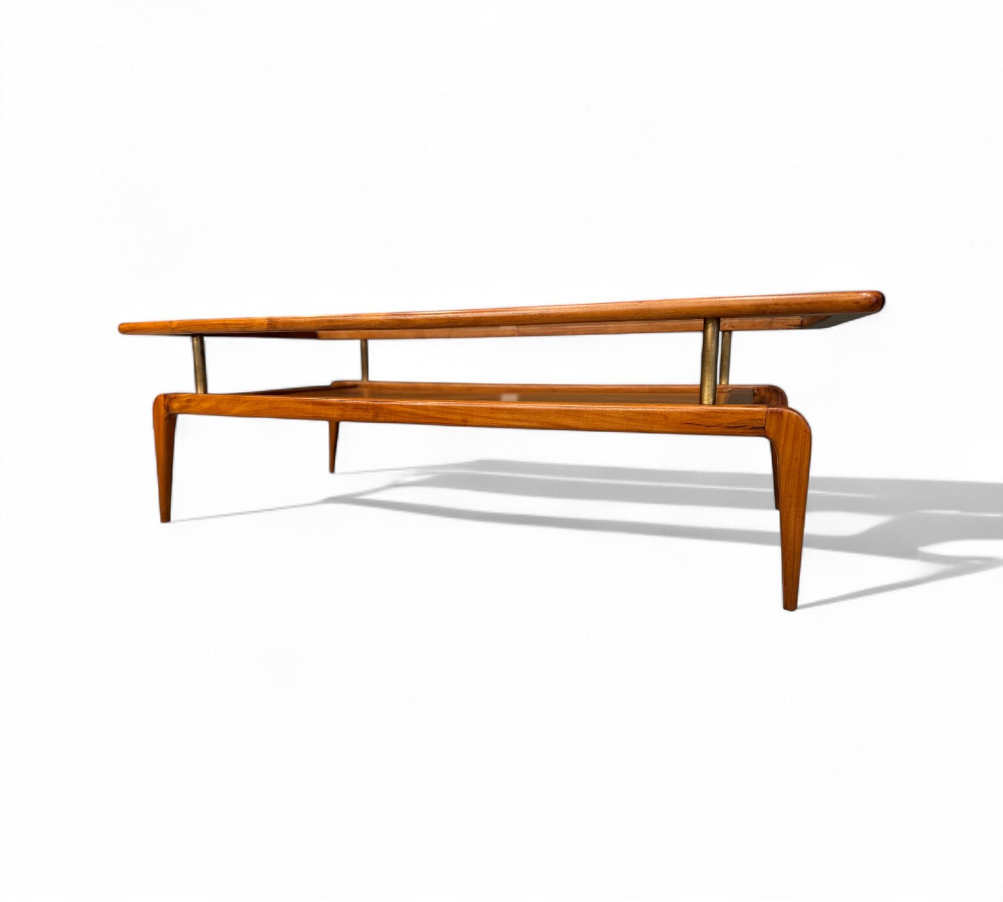 Mesa de centro moderna brasileña en caviuna y cristal, Giuseppe Scapinelli, c. 1950 en venta 7