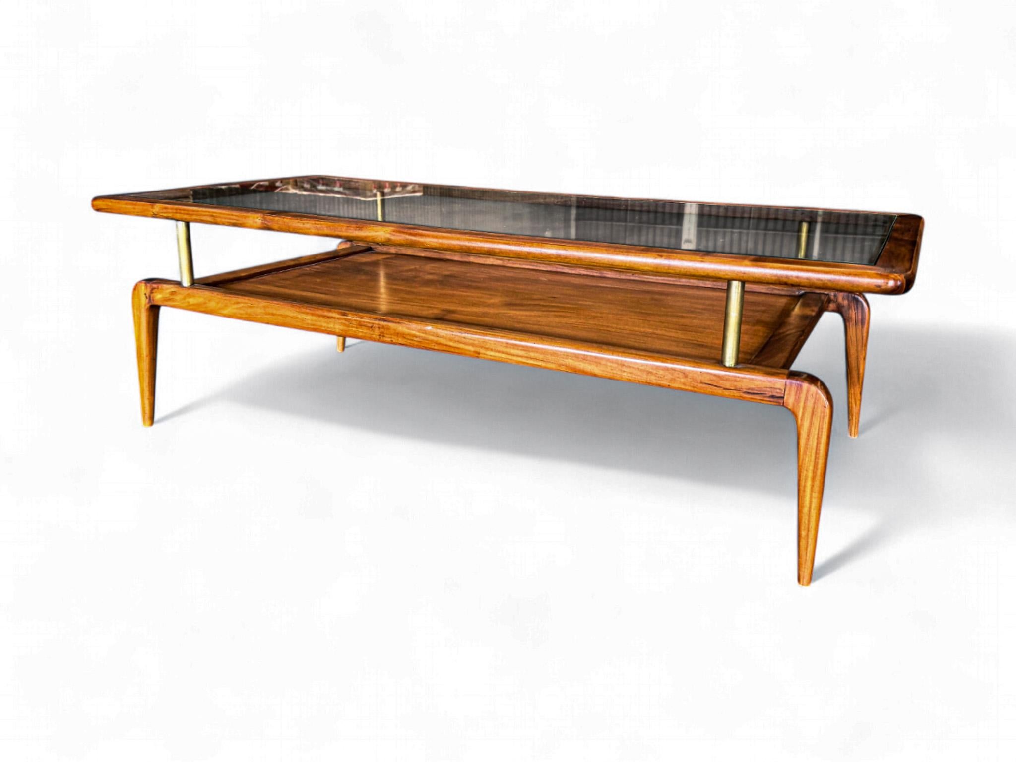 Verre Table basse moderne brésilienne en Caviuna et verre, Giuseppe Scapinelli, c.1950s en vente