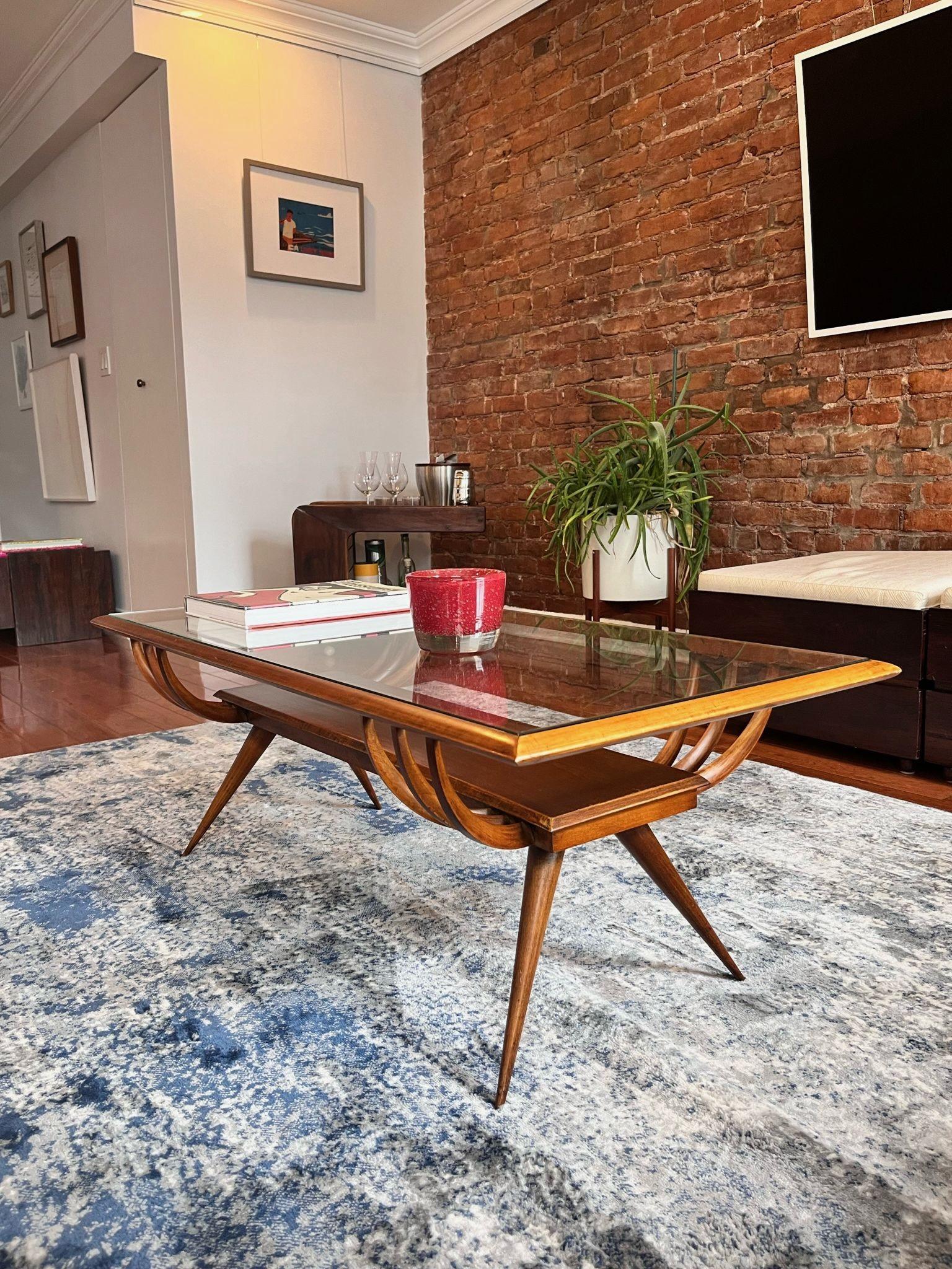Table basse moderne brésilienne en bois dur et verre par Giuseppe Scapinelli, années 1950 en vente 5