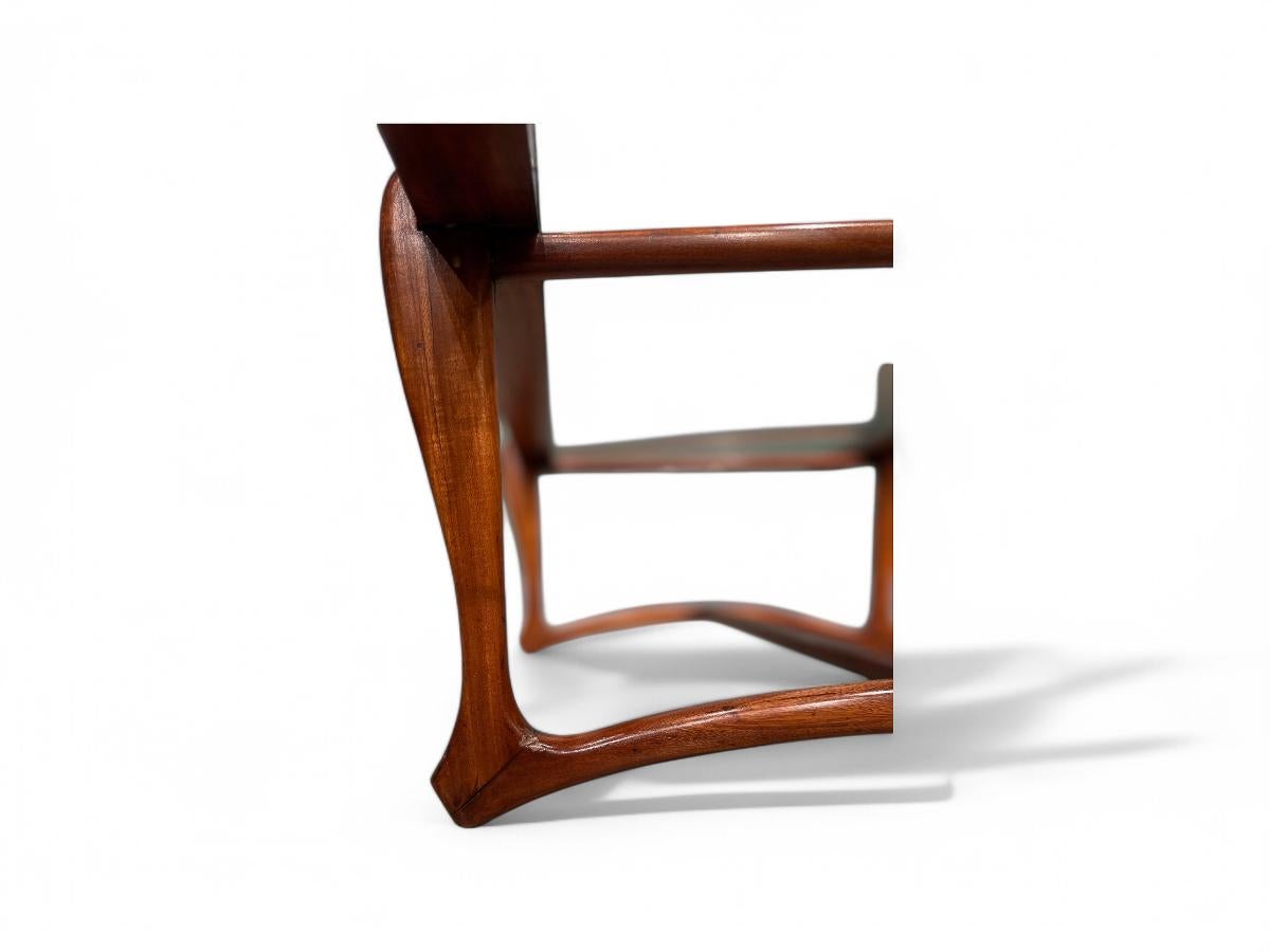 20ième siècle Table basse moderne brésilienne en bois dur et verre, Giuseppe Scapinelli, vers 1950 en vente