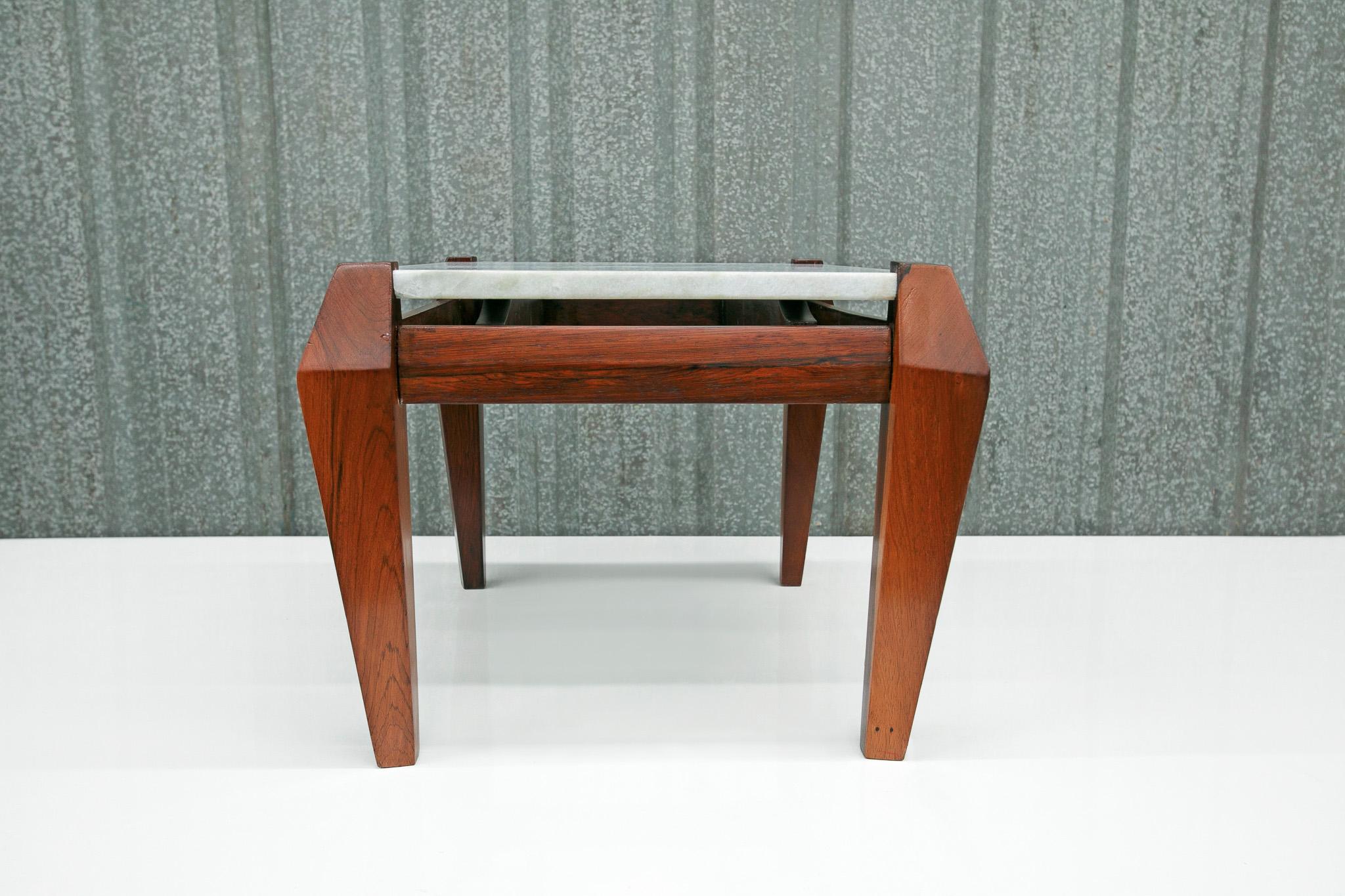 Hand-Carved Brazilian Modern Coffee Table in Hardwood & Marble, Jean Gillon, 1968, Brazil