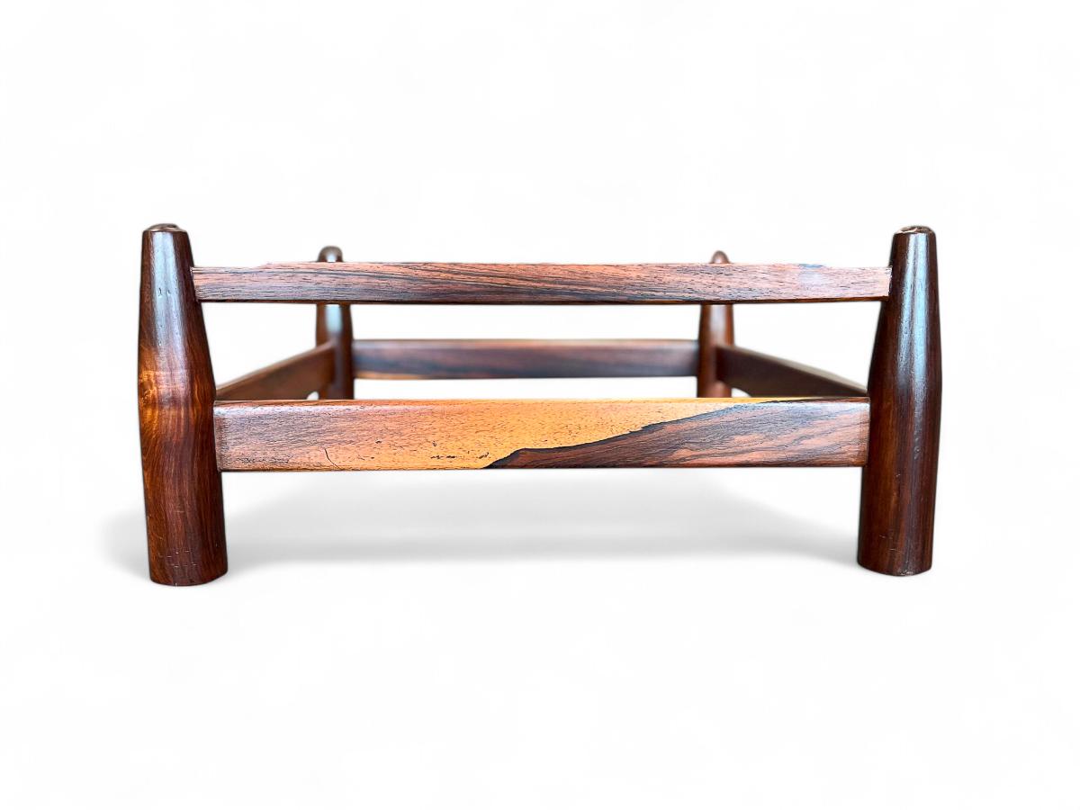 Table basse moderne brésilienne en bois dur et marbre, cinéma Cimo, vers 1950 en vente 1
