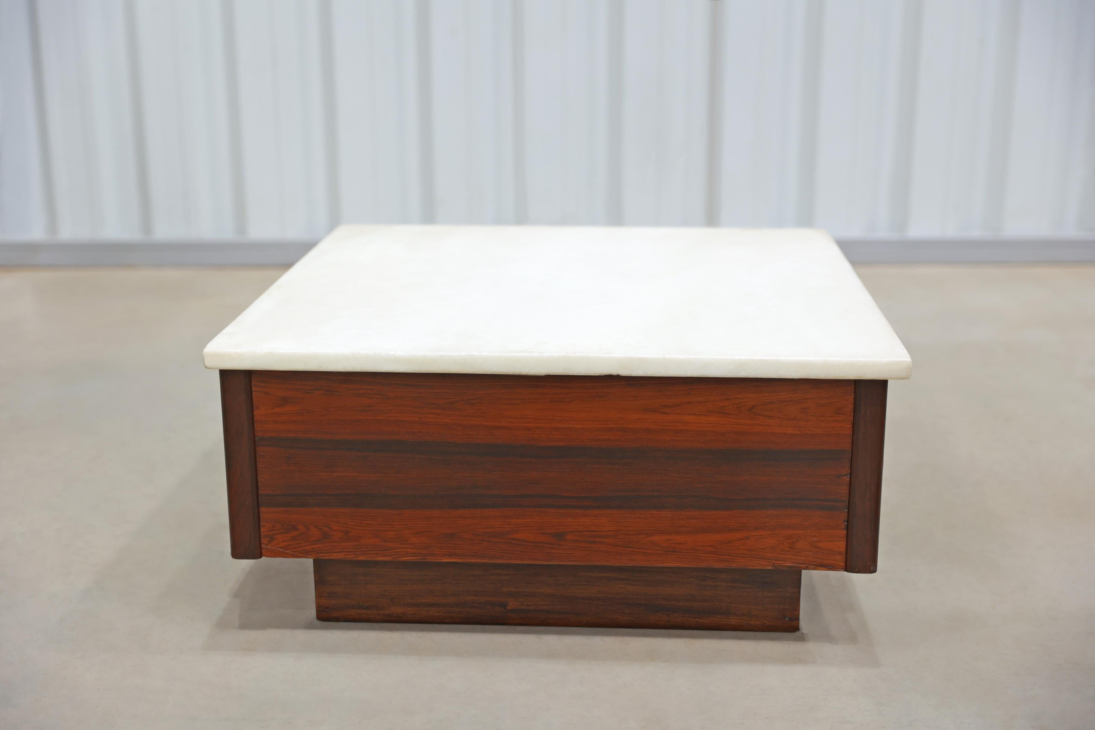 Brazilian Modern Coffee Table in Hardwood & Marble Top, Unknown, c. 1960 In Good Condition For Sale In New York, NY
