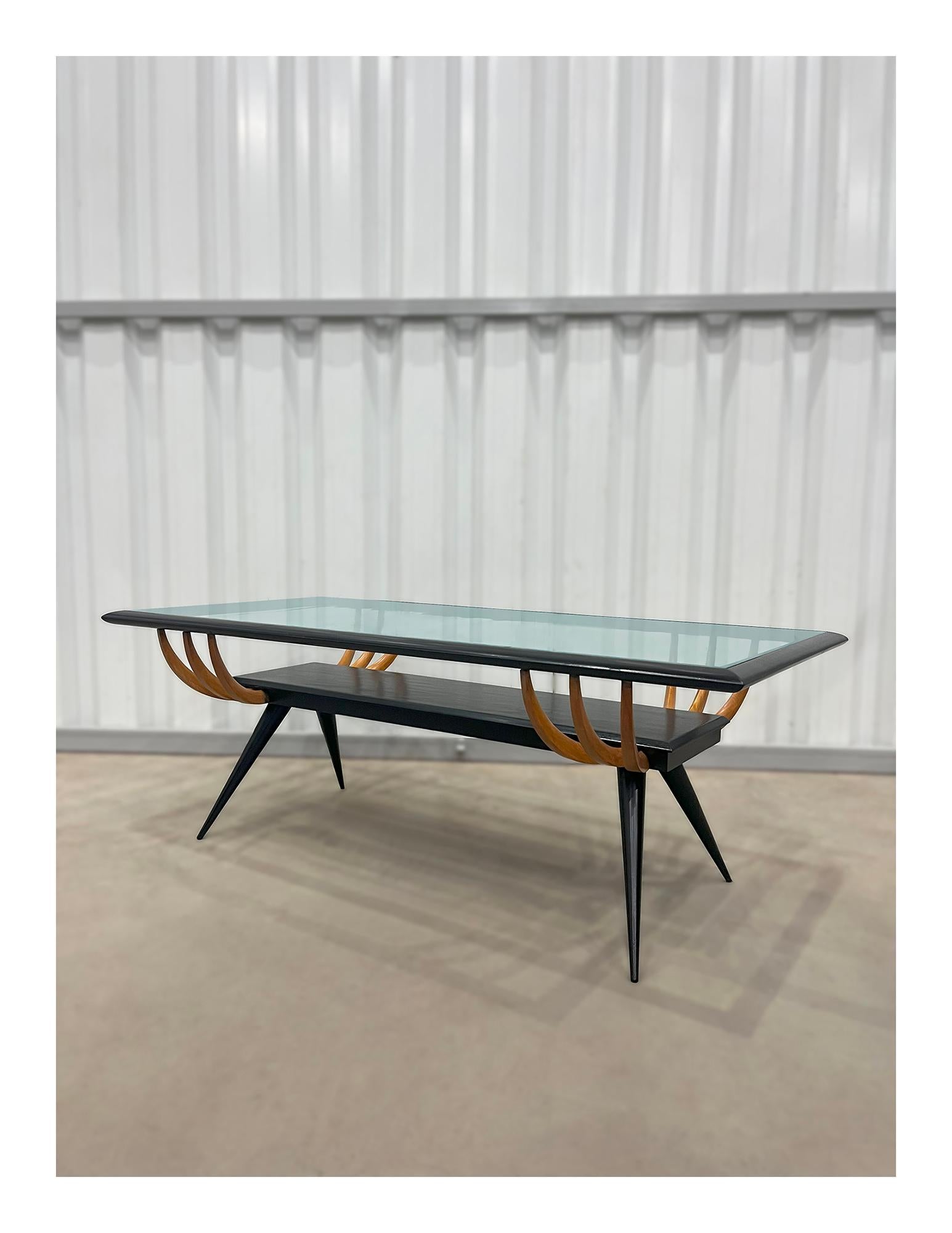 Mid-Century Modern Brazilian Modern Coffee Table in Two-Tone Hardwood & Glass, Giuseppe Scapinelli For Sale
