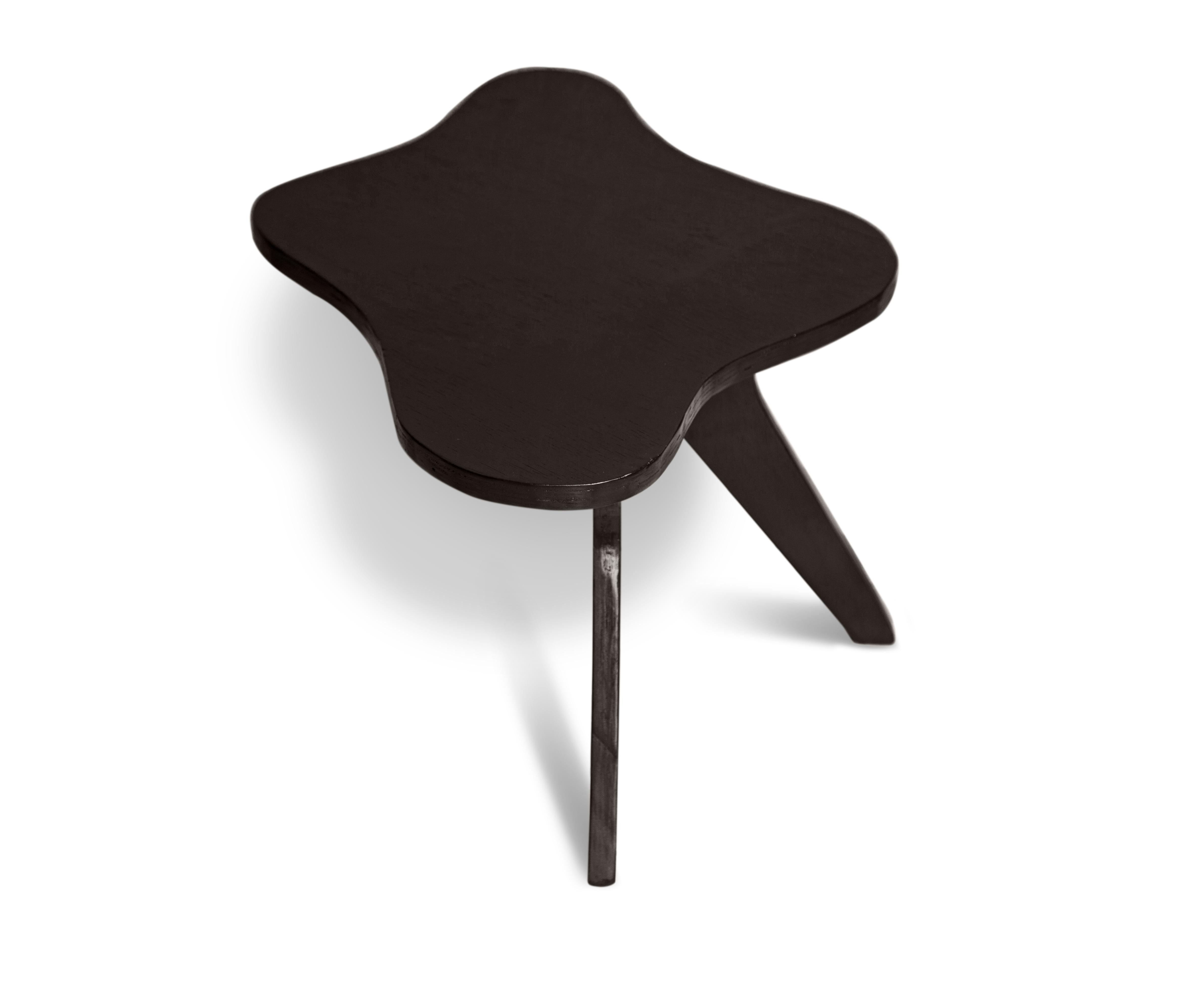 Dipinto a mano Tavolino da caffè moderno brasiliano in Wood e nero, Zanine Caldas, 1950, Brasile in vendita