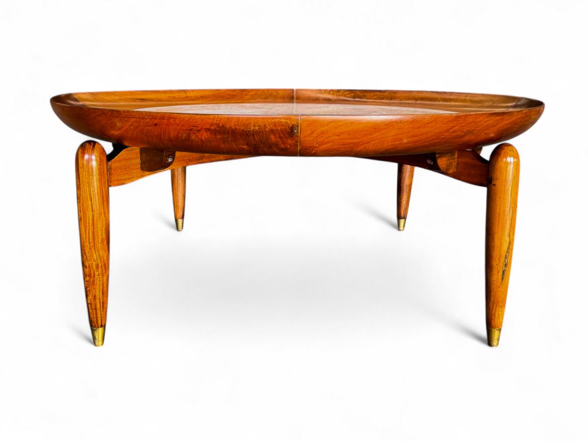 Brazilian Modern Coffee Table in Wood & Marble, Giuseppe Scapinelli, c. 1950s In Good Condition For Sale In New York, NY