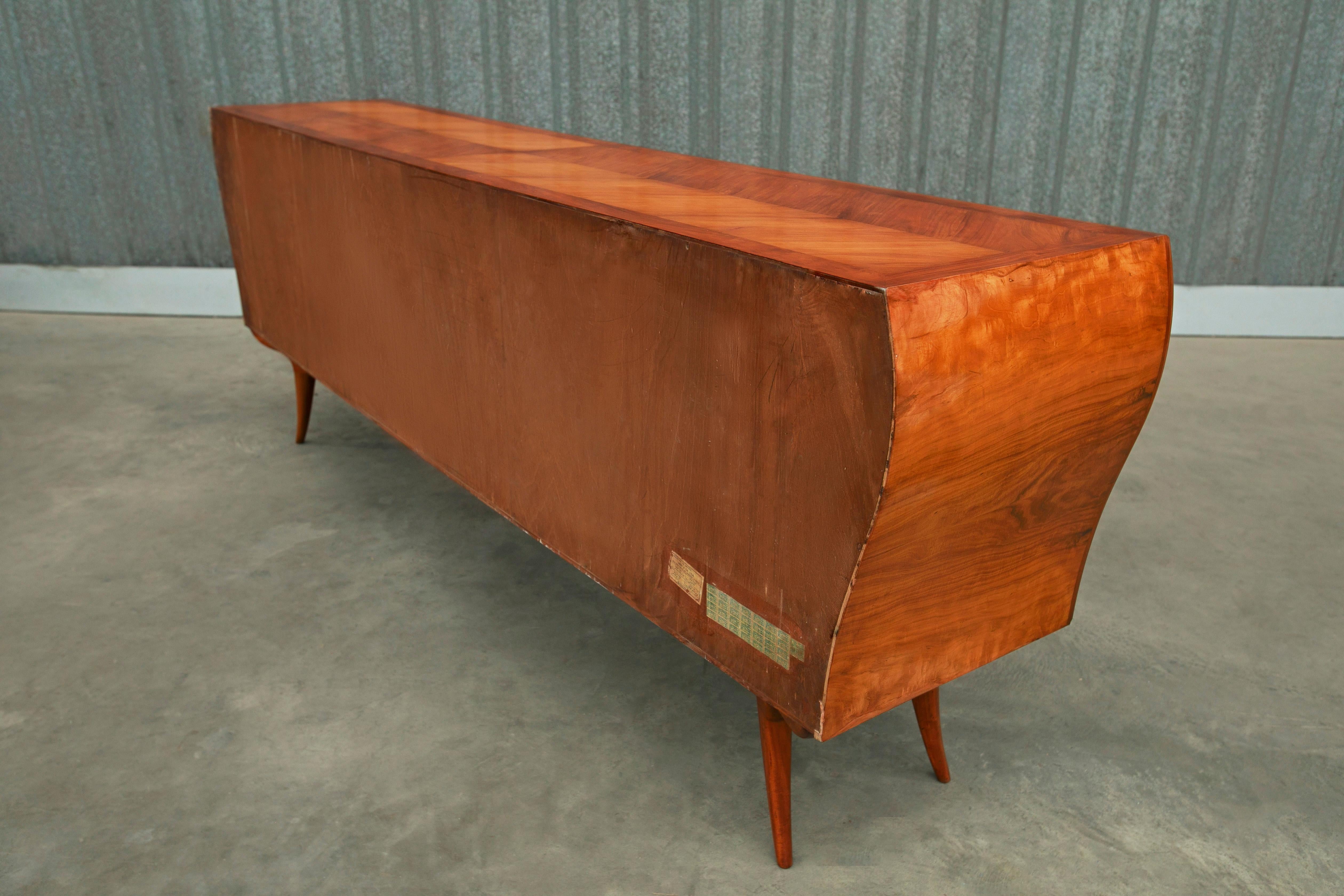 Brazilian Modern Credenza in Caviuna Wood & Brass by Zilberberg, Brazil, 1950s In Good Condition For Sale In New York, NY