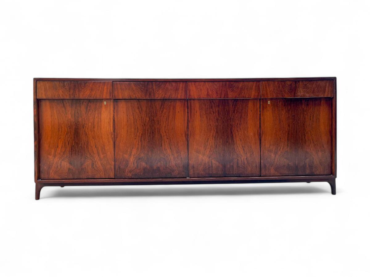 Brasilianische moderne Anrichte aus Hartholz von Francisco Alva, ca. 1960er Jahre (Moderne der Mitte des Jahrhunderts) im Angebot