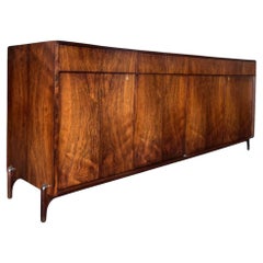 Crédence moderne brésilienne en bois dur de Francisco Alva, vers les années 1960