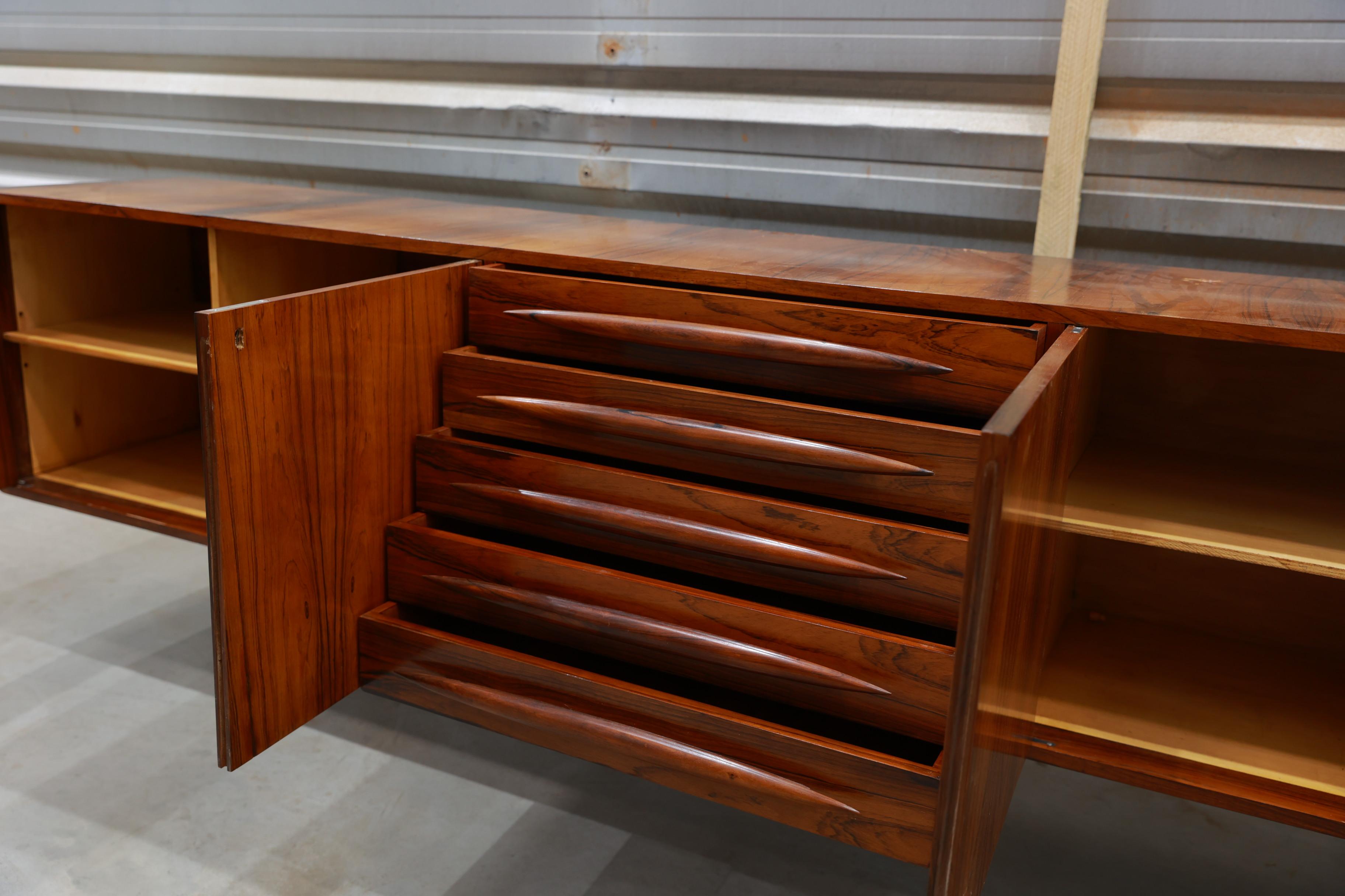 Brazilian Modern Credenza in Hardwood by Giuseppe Scapinelli, 1950’s  2