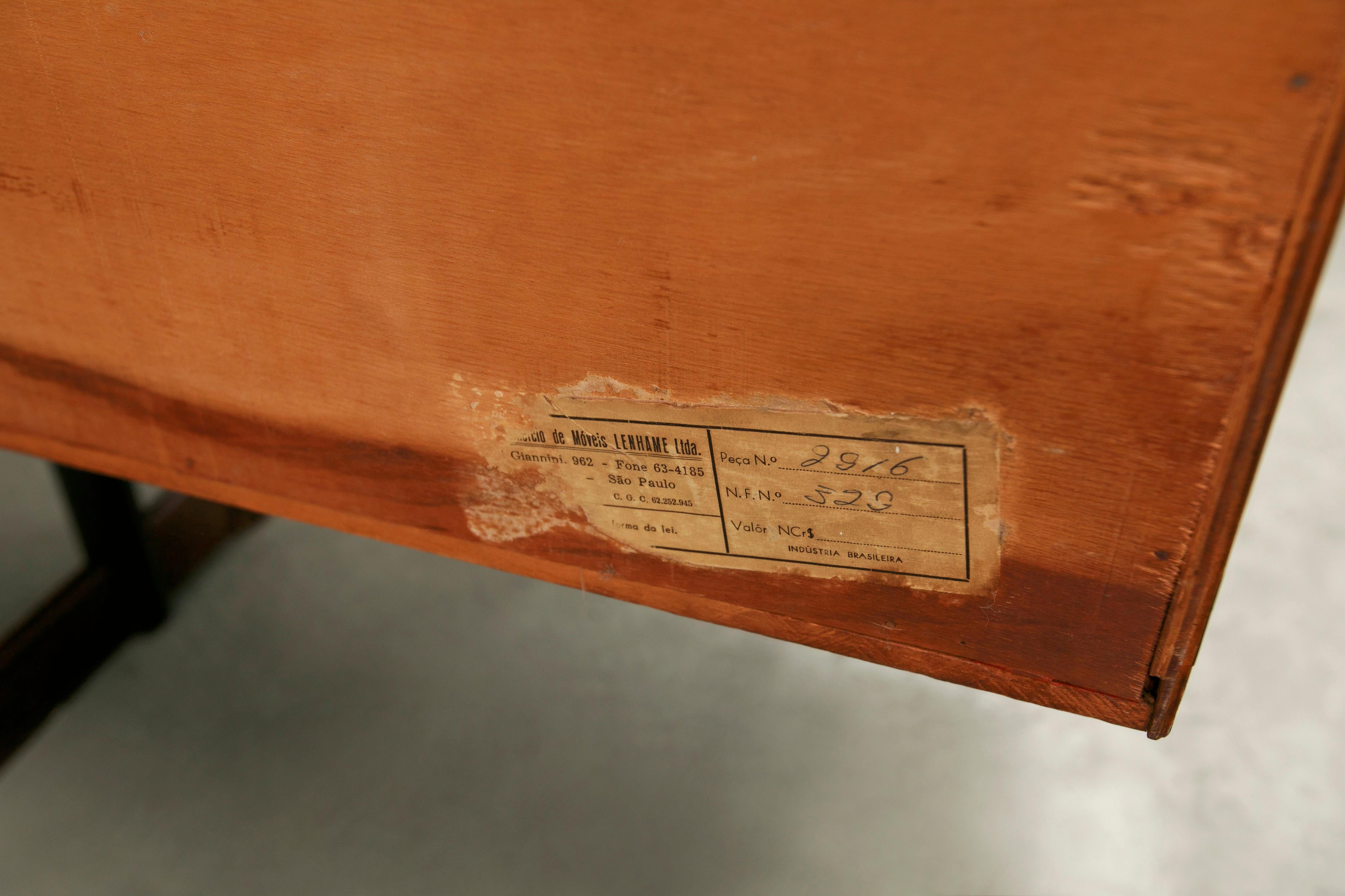 Brasilianische moderne Anrichte aus Hartholz von Novo Rumo, 1960er Jahre (Holz)
