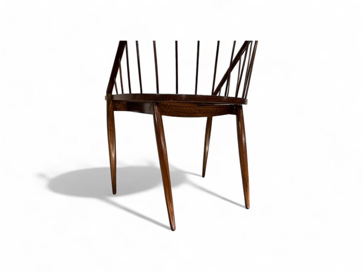 Bois de feuillus Chaise moderne brésilienne Curva en bois de rose et cannage, Joaquim Tenreiro, années 1960 en vente