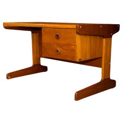 Brazilian Modern Desk in Cerejera Hardwood, Geraldo de Barros, 1970s Brazil