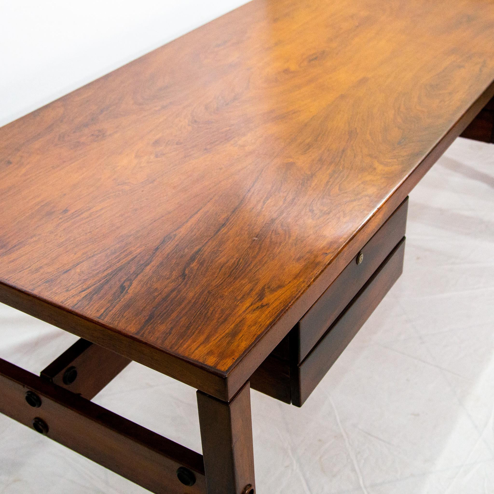 Brazilian Modern Desk in Hardwood with Floating Drawers, Sergio Rodrigues, 1960s For Sale 3