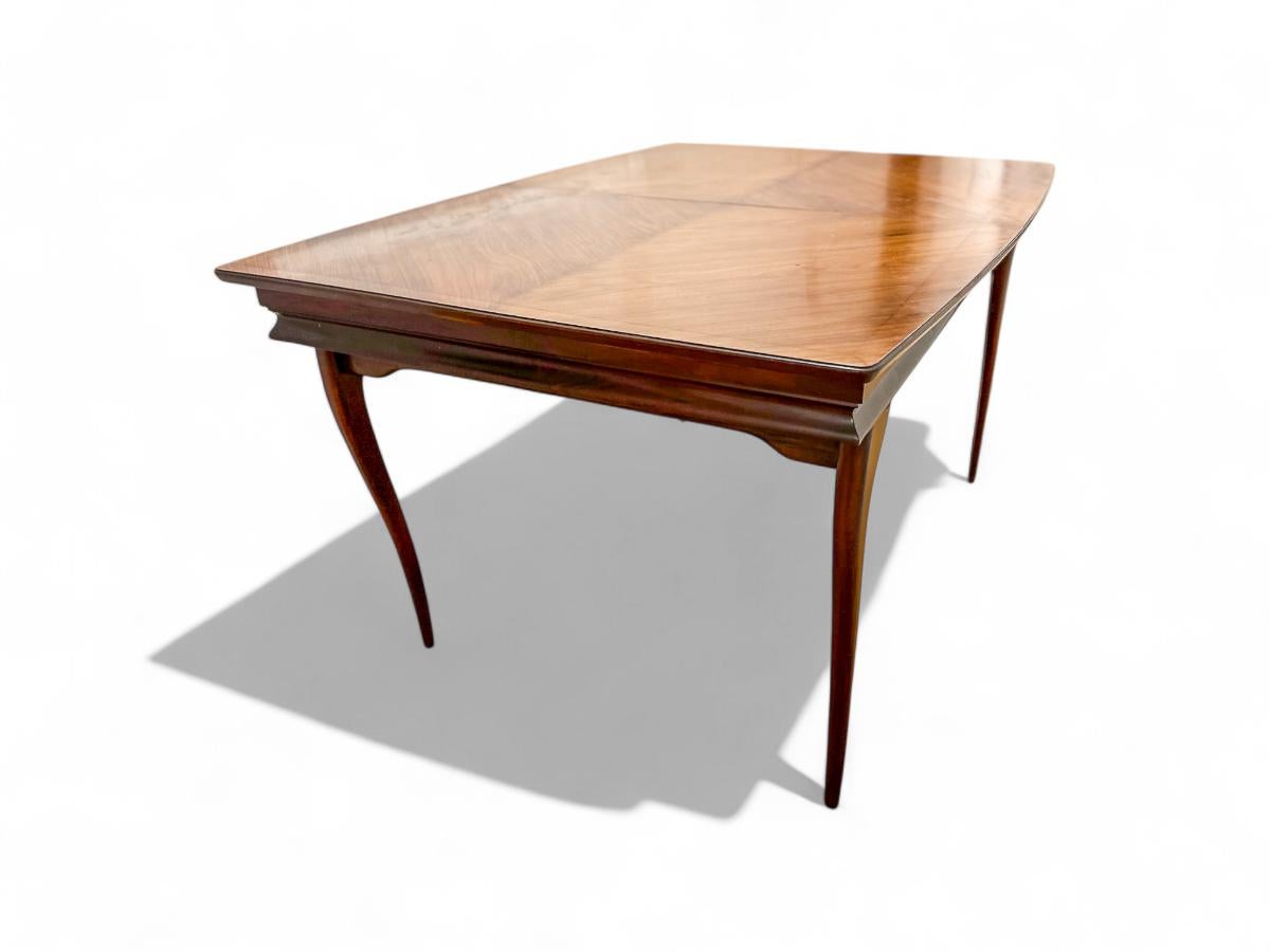 Mid-Century moderno Tavolo da pranzo moderno brasiliano in legno duro Caviuna, anni '60, Brasile in vendita