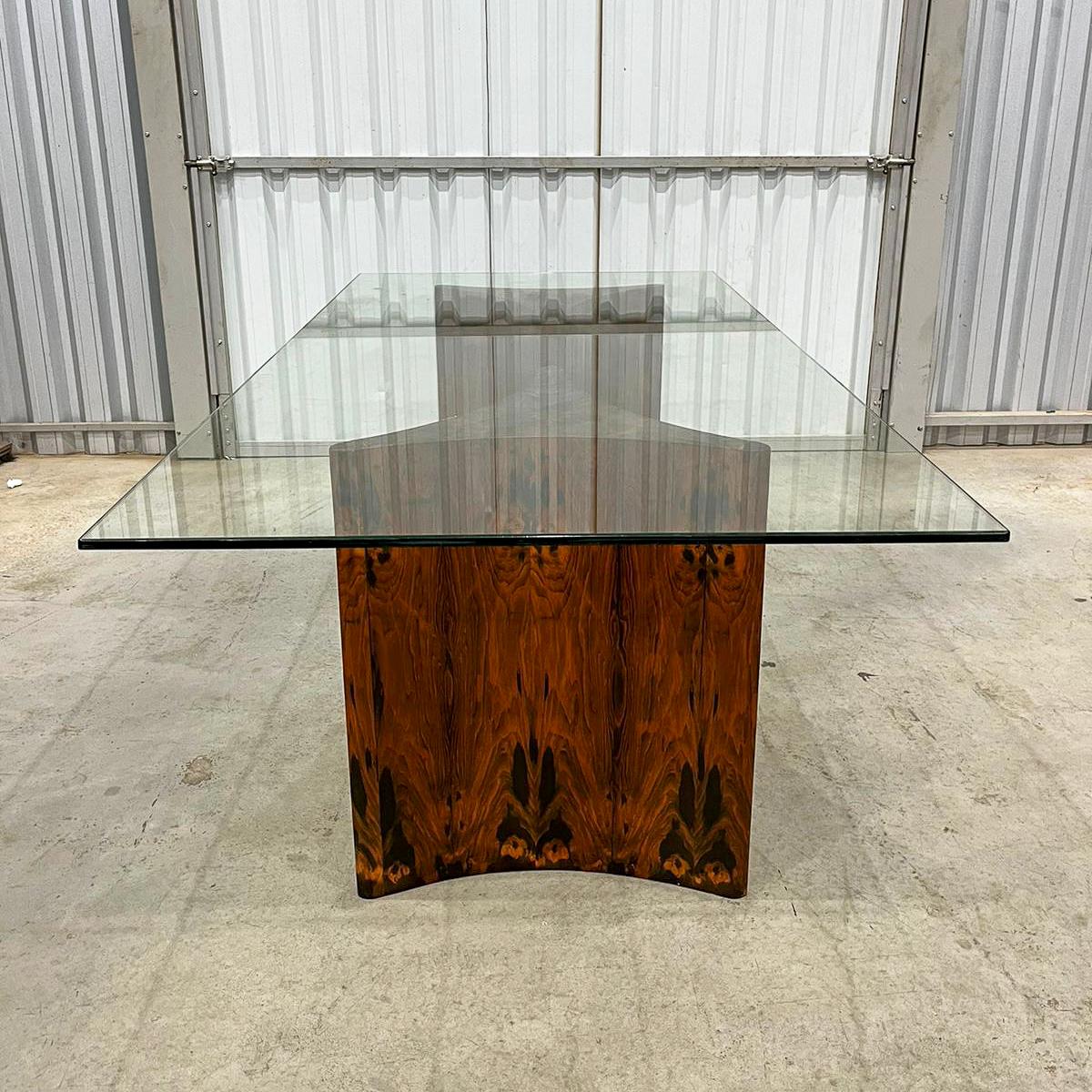 Brazilian Modern Dining Table in Hardwood & Glass by Giuseppe Scapinelli, 1950s For Sale 4