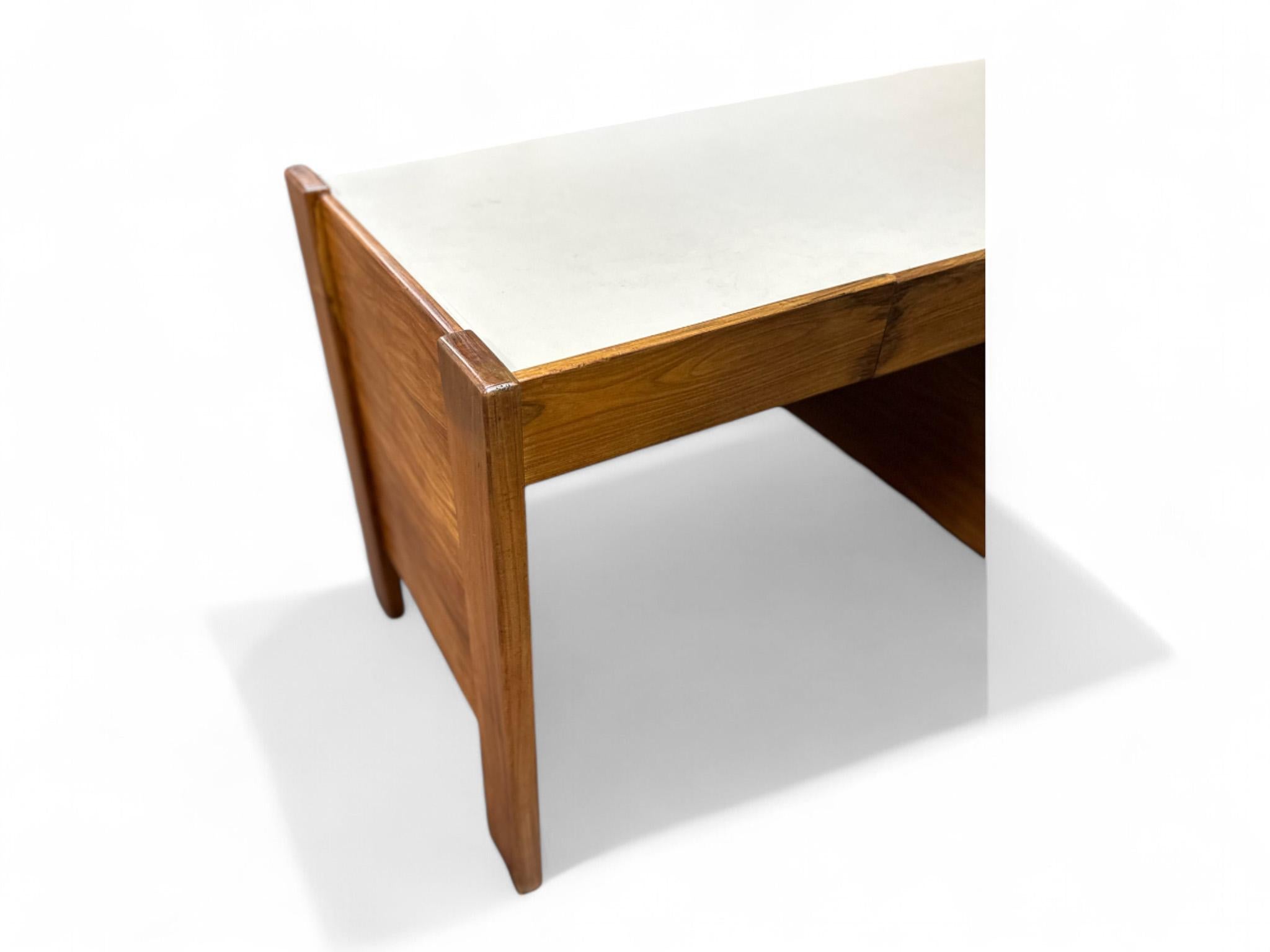 Brazilian Modern Dresser with Six drawers in Hardwood, Jorge Zalszupin, c. 1970s For Sale 7